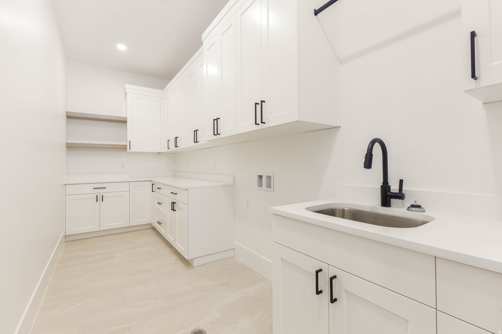 SYCAMORE VILLAGE 1 - Residential