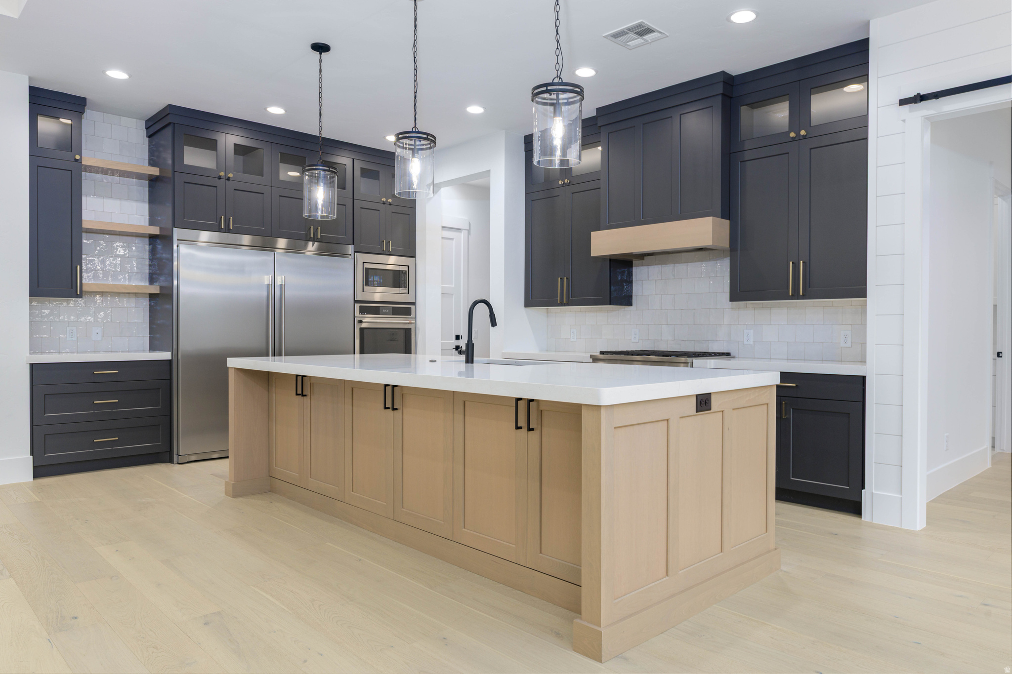 SYCAMORE VILLAGE 1 - Residential
