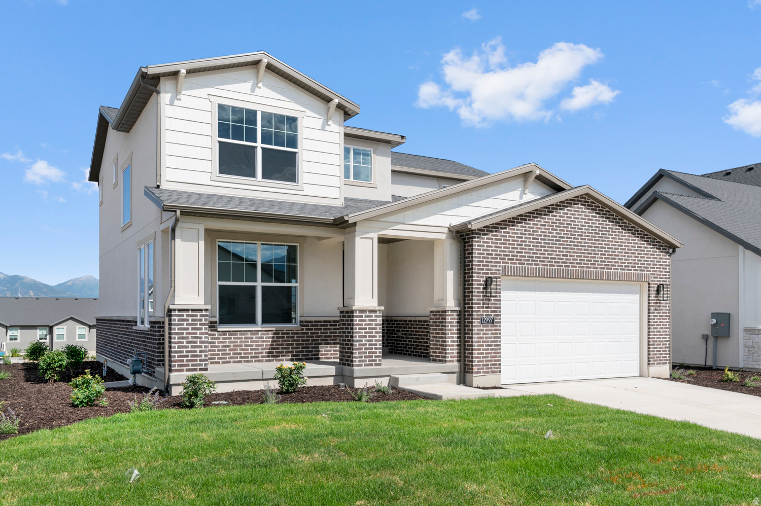 HIDDEN OAKS COLLECTION 610 - Residential