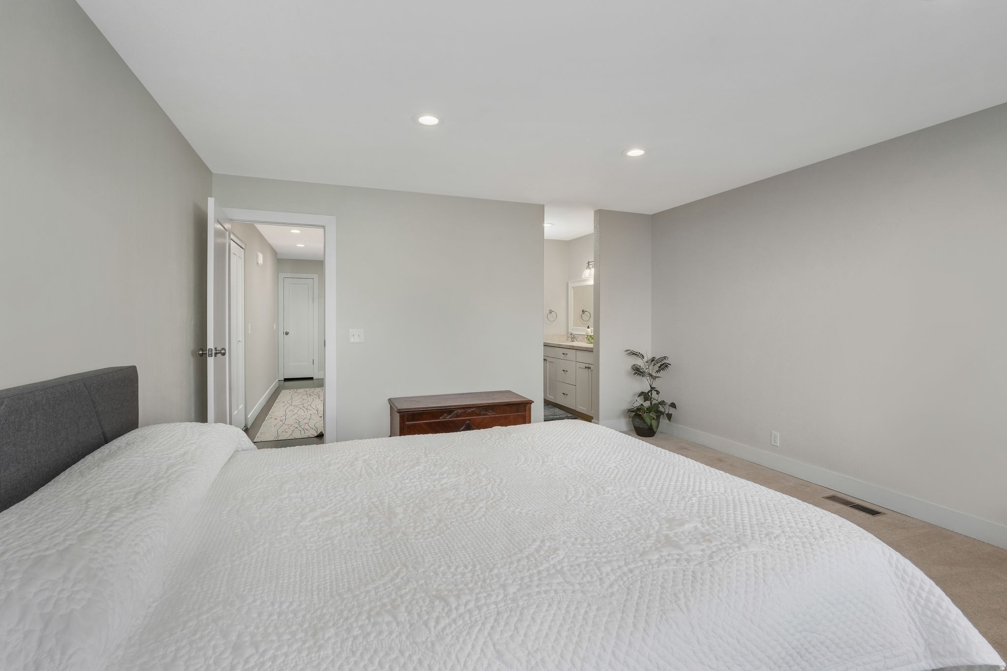 COVE POINT P - Residential