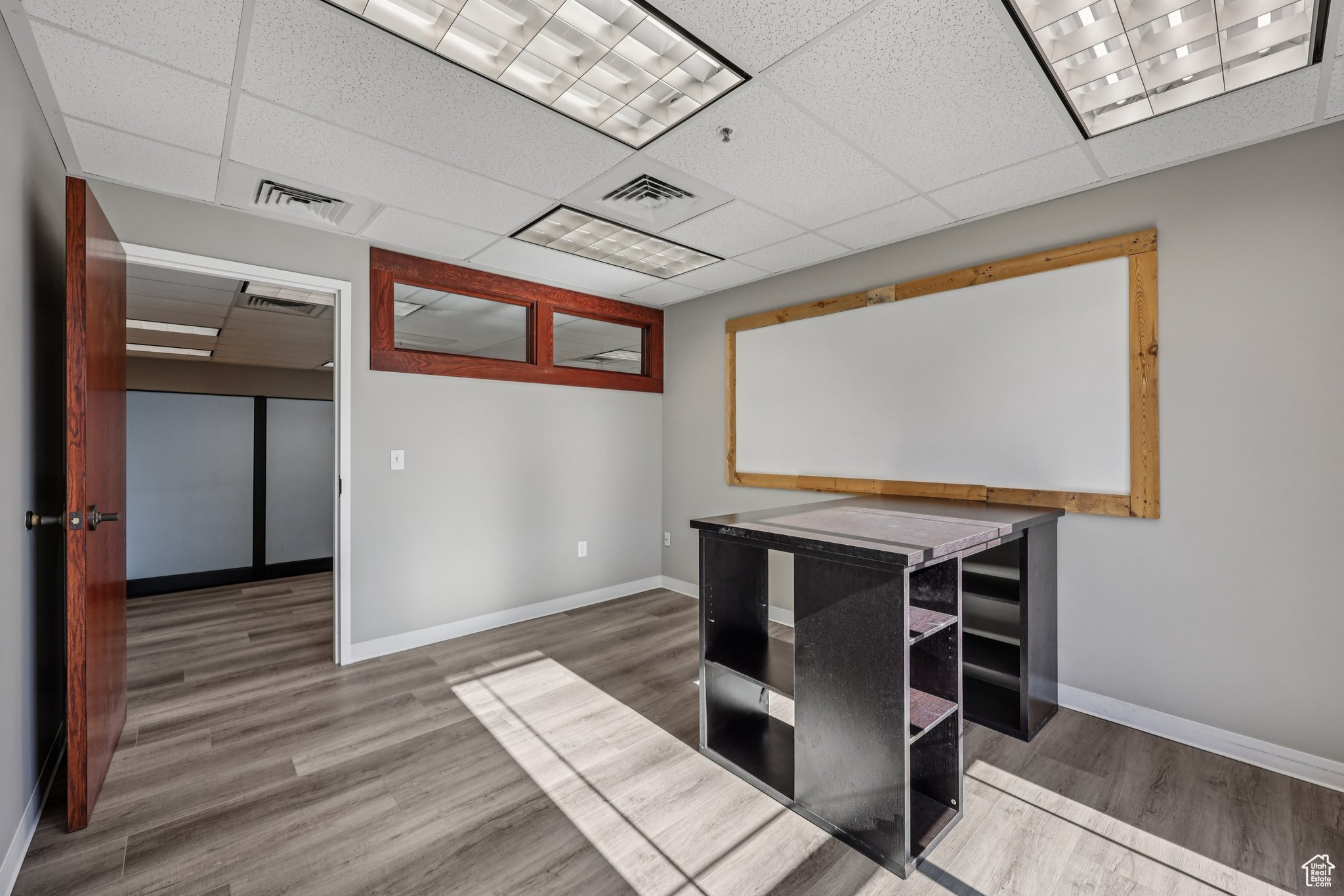 BEAR HOLLOW VILLAGE - Commercial Lease