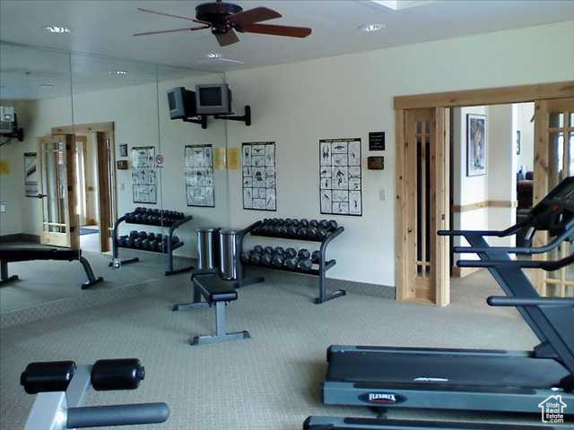 BEAR HOLLOW VILLAGE - Commercial Lease