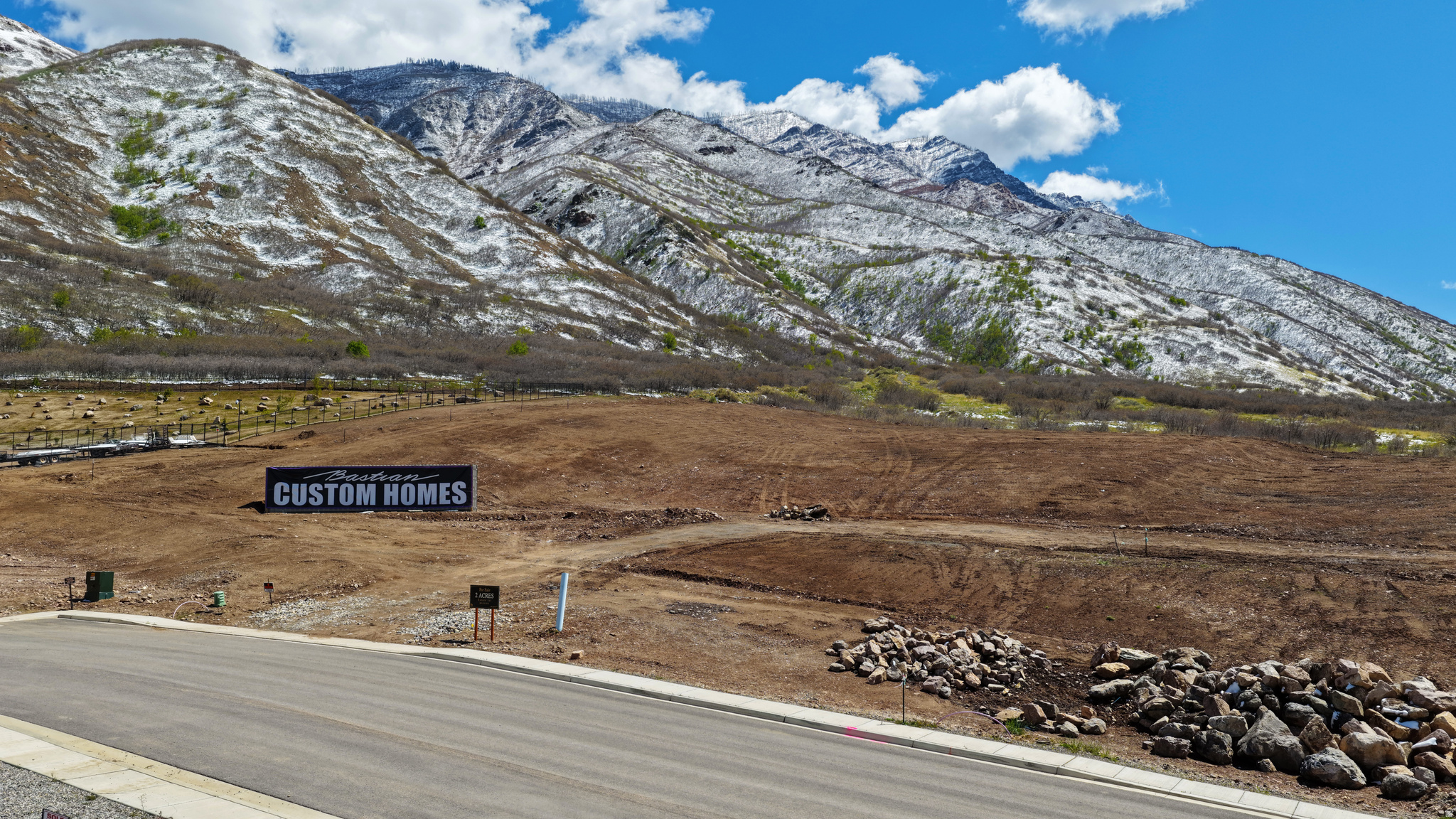 SCENIC RIDGE - Land