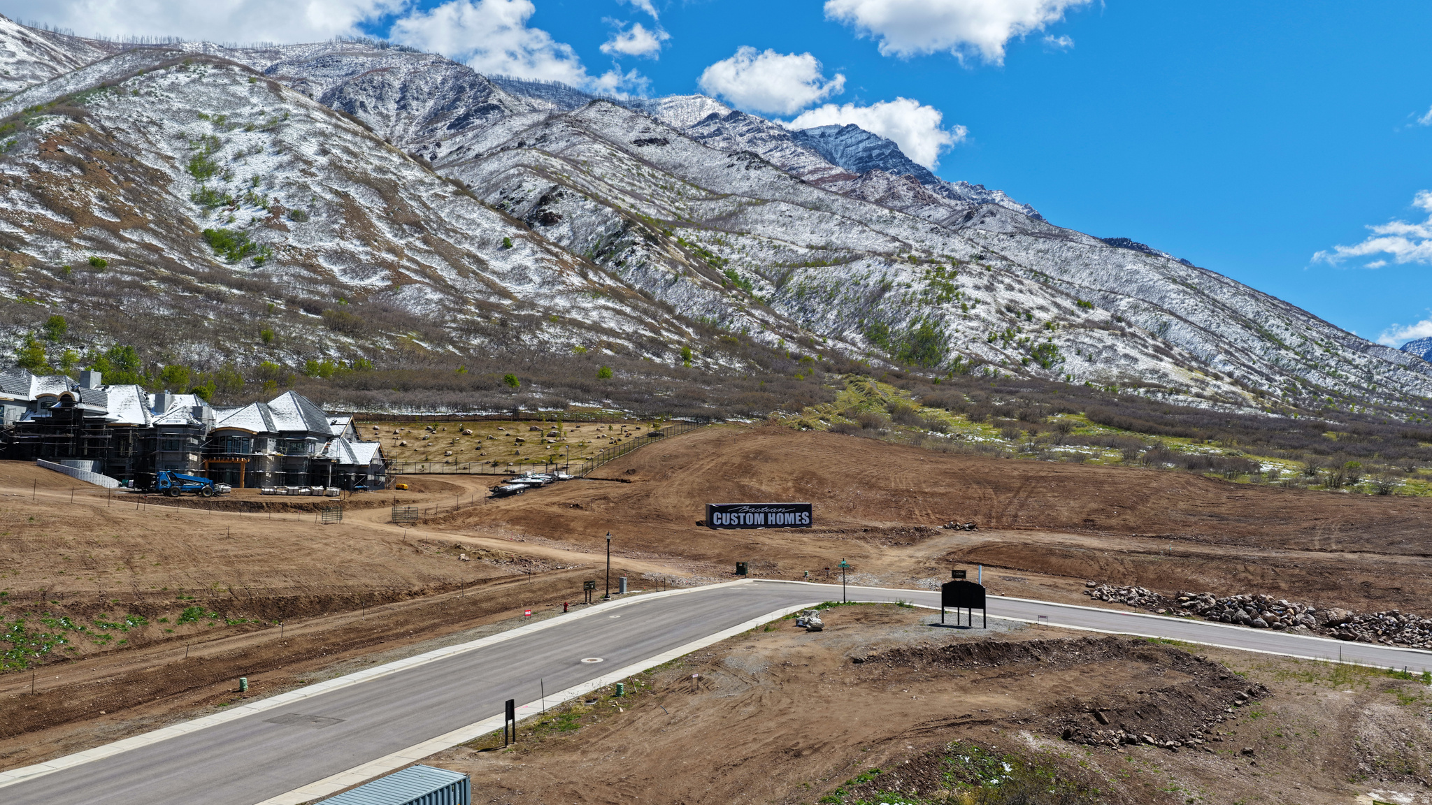 2-acre lots with views like this are rare. Build on Santaquin's beautiful East Bench and enjoy mountain and valley views. Bring your own plans or let us help design a custom home that fits your vision. Subject to building with Bastian Homes, LLC. Buyer to verify all information