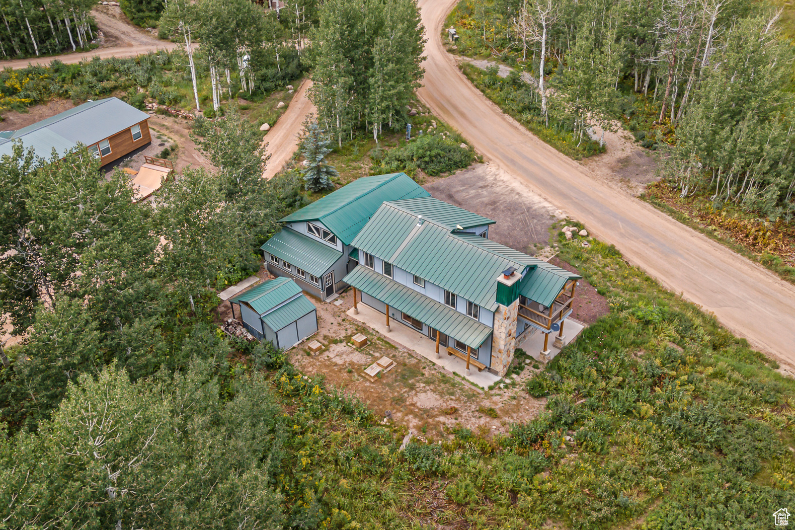 PINE MEADOW RANCH - Residential