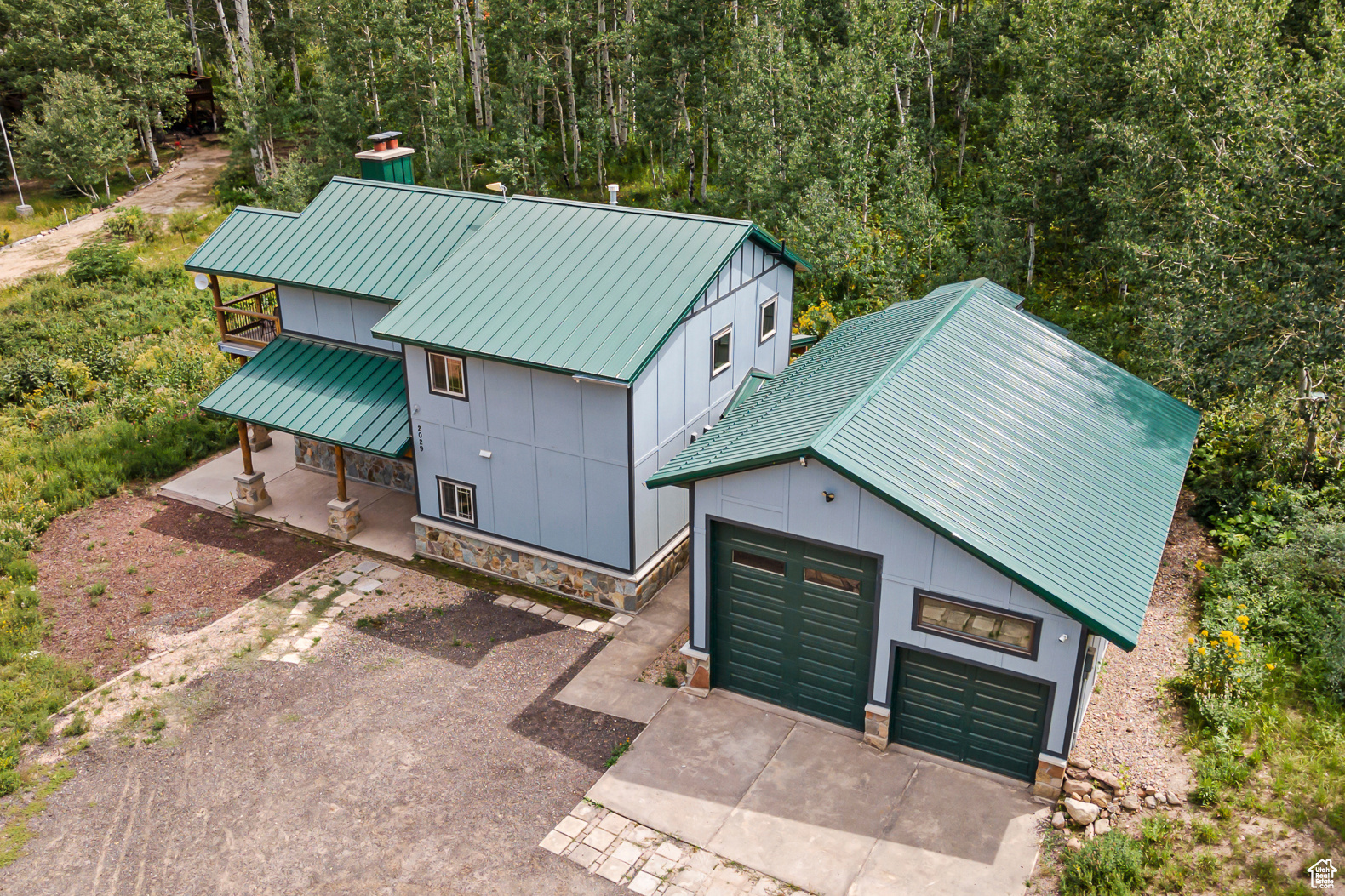 PINE MEADOW RANCH - Residential