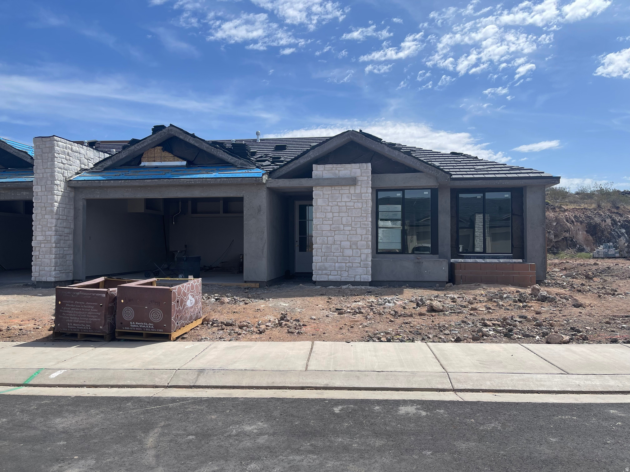 PAINTED SANDS - Residential