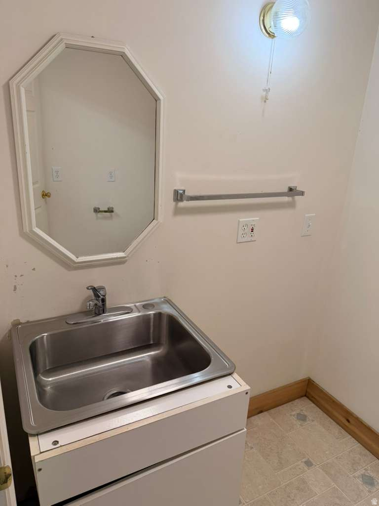YALE CREST SUBDIVISI - Residential