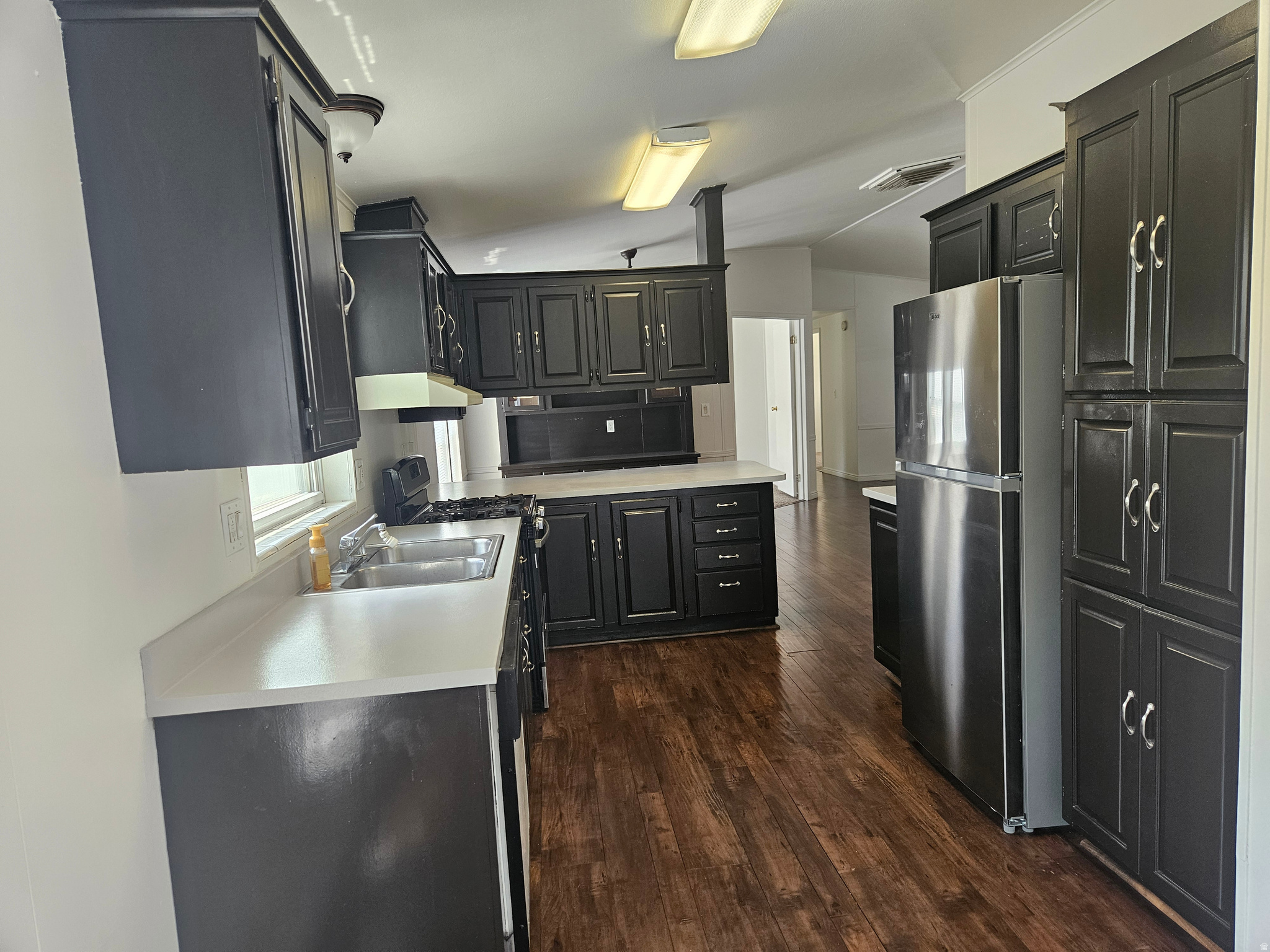 CRESCENT WOOD VILLAGE - Residential