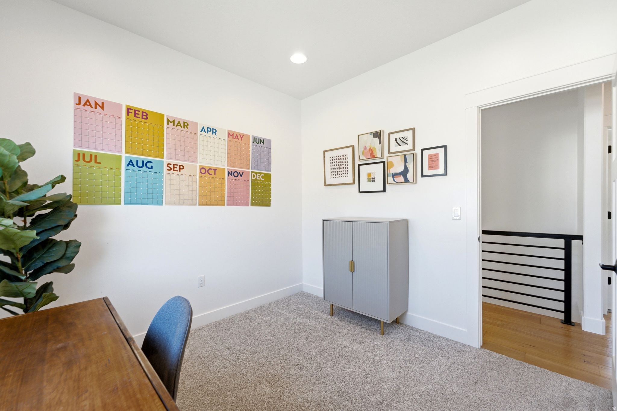 MUTTON HOLLOW EST - Residential
