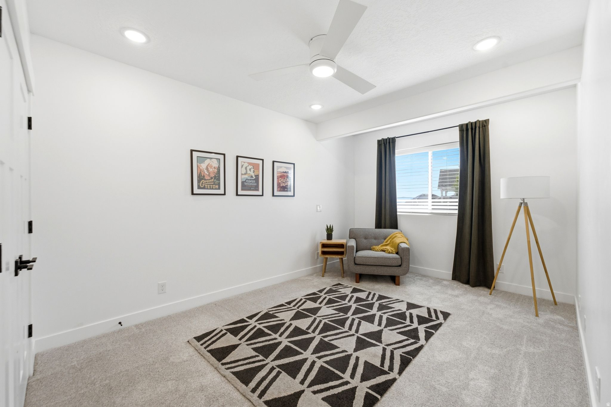 MUTTON HOLLOW EST - Residential