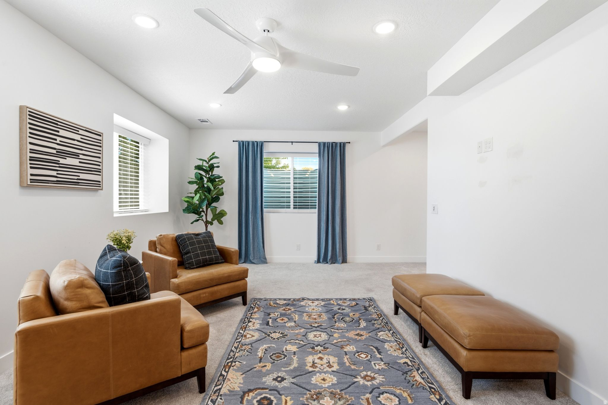 MUTTON HOLLOW EST - Residential