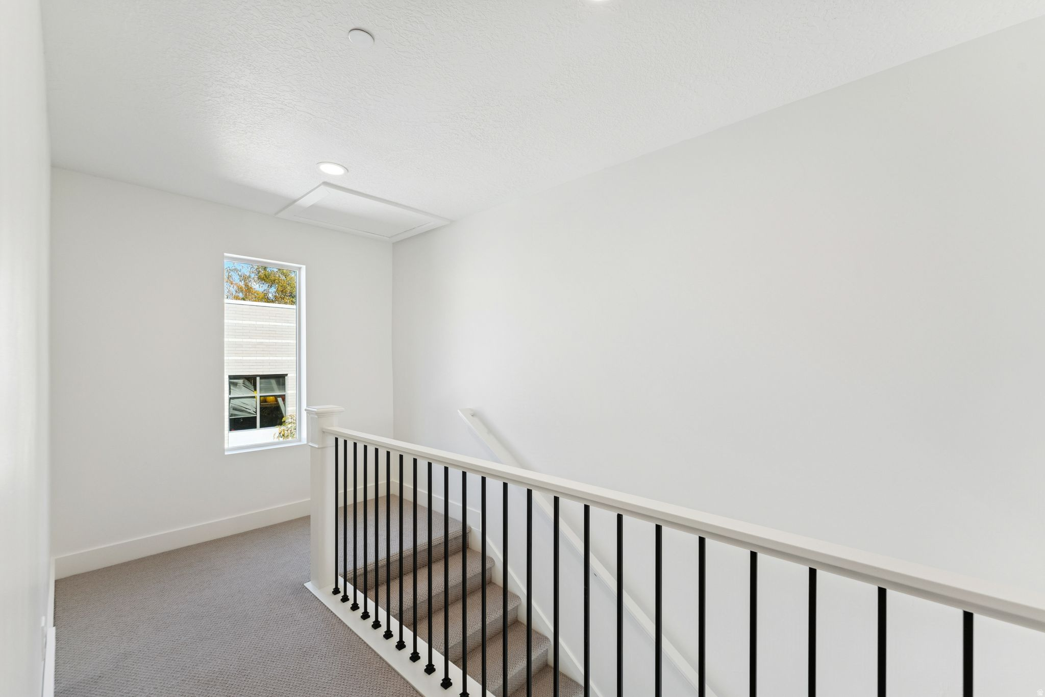 THE BROOKS ON MAIN - Residential