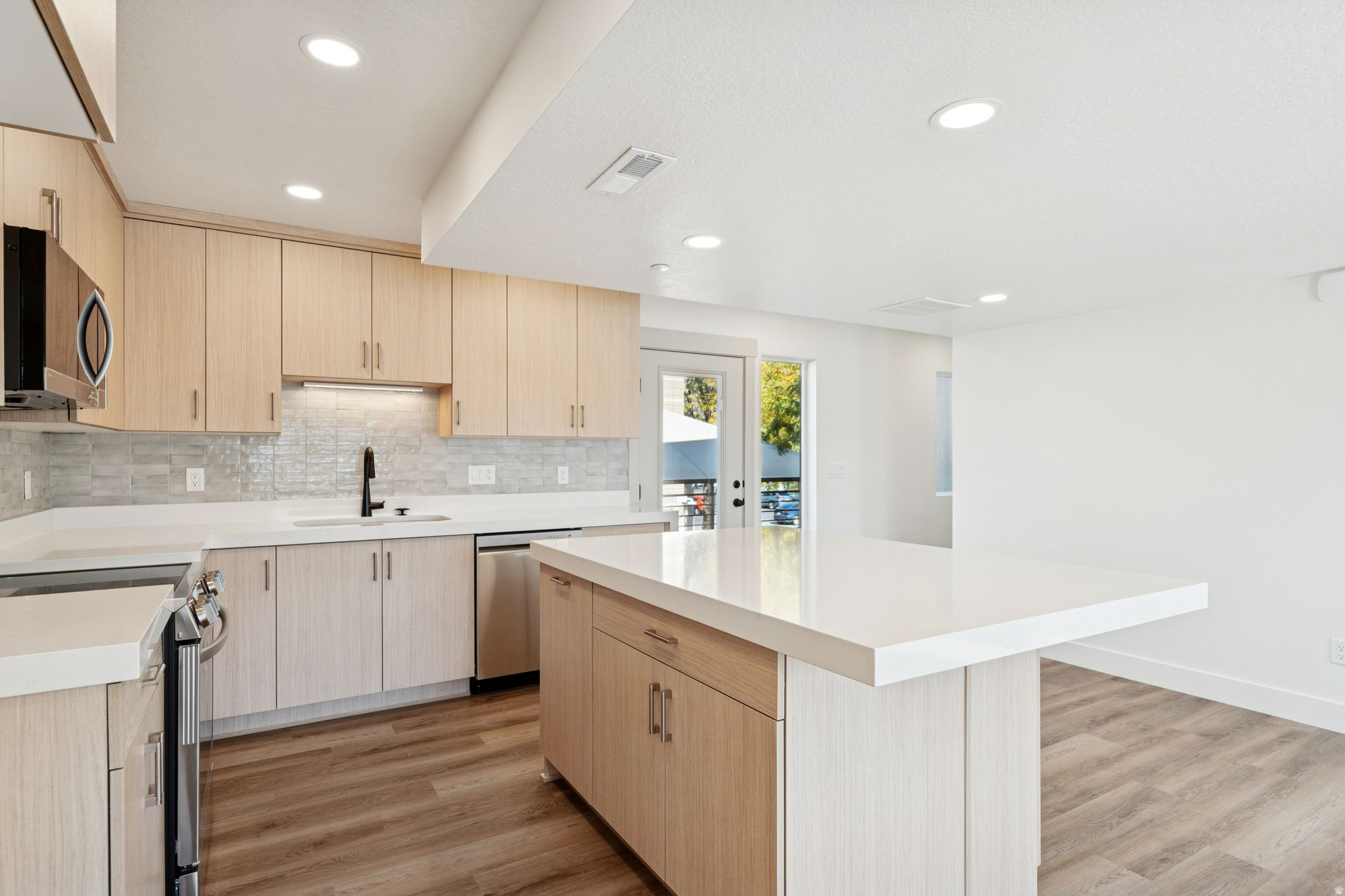 THE BROOKS ON MAIN - Residential