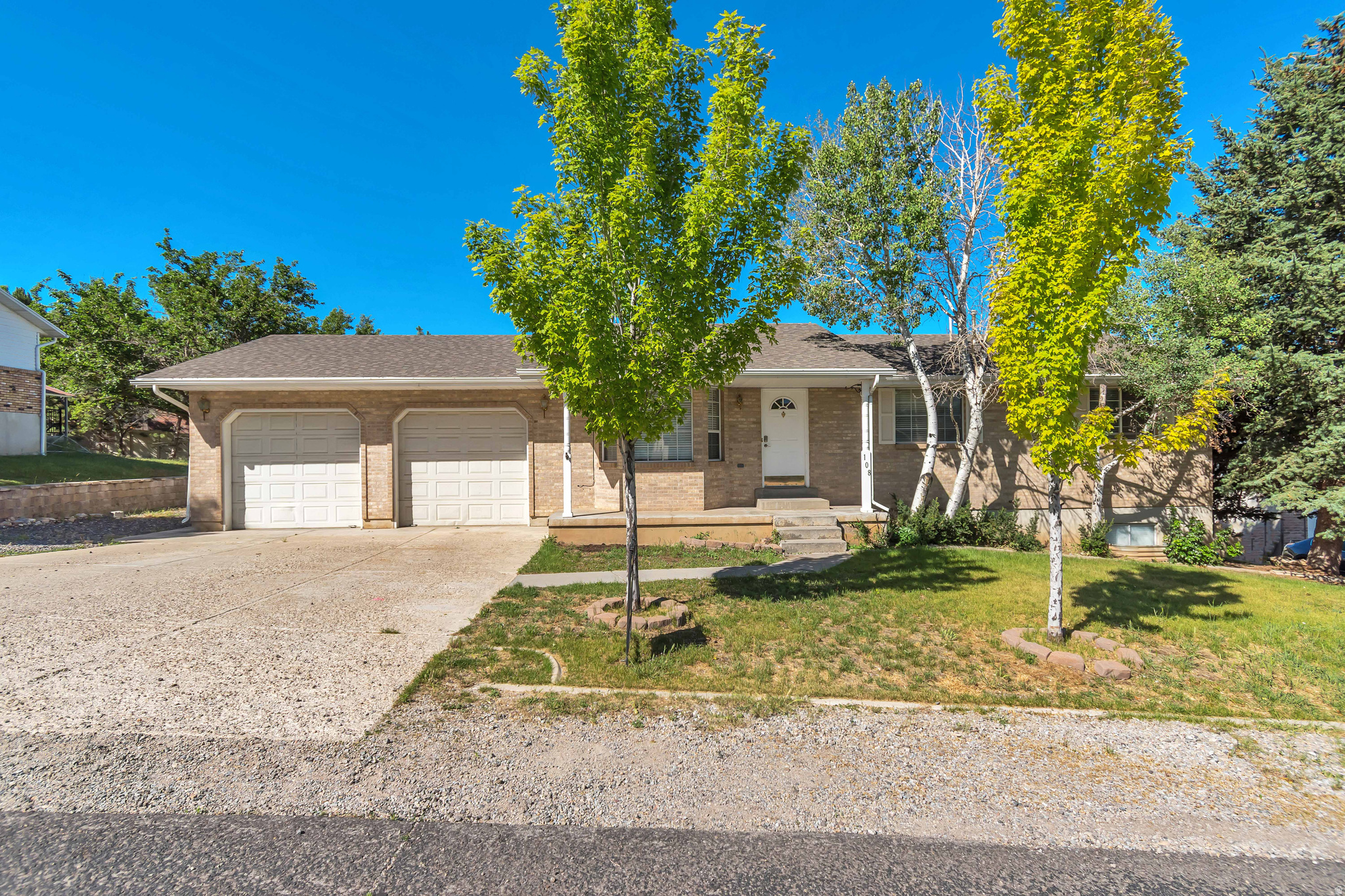 SALEM HILLS - Residential