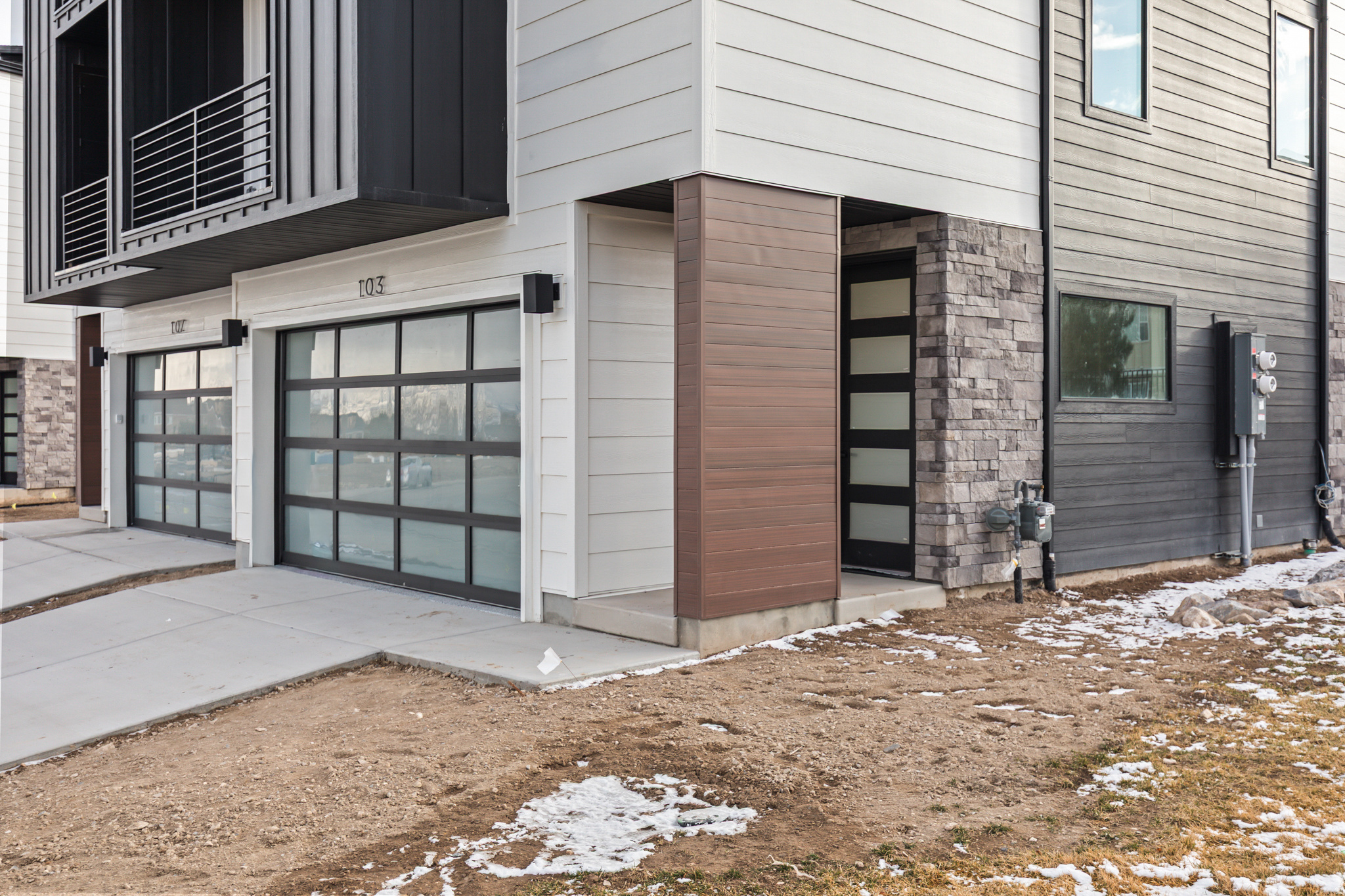 FAIRWAY TOWNHOMES - Residential