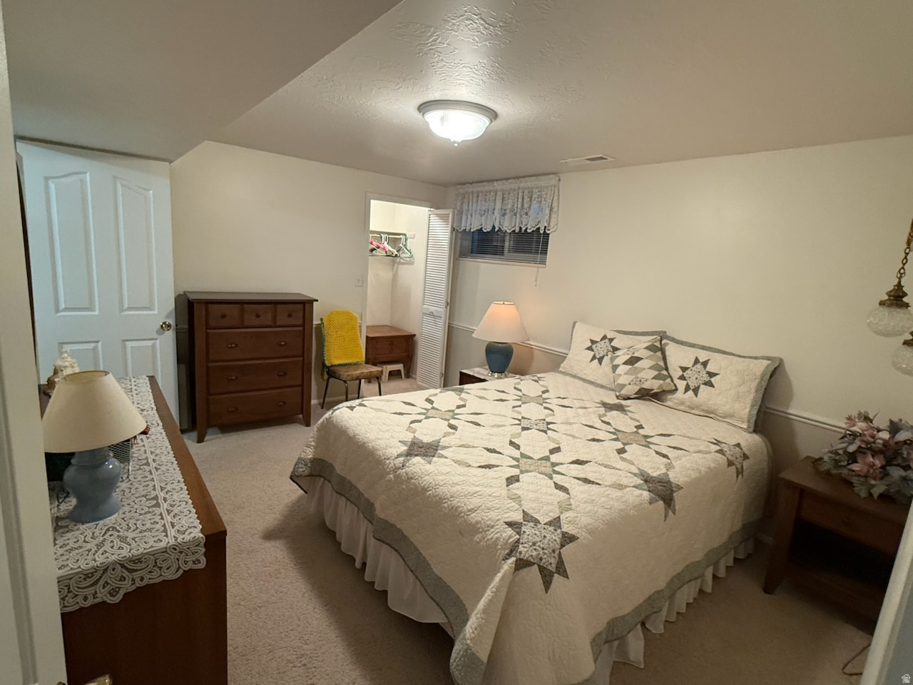 OAKRIDGE MANOR - Residential