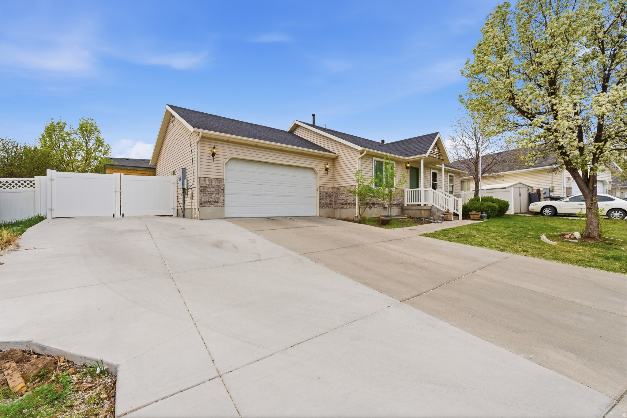 MOUNTAIN VIEW - Residential