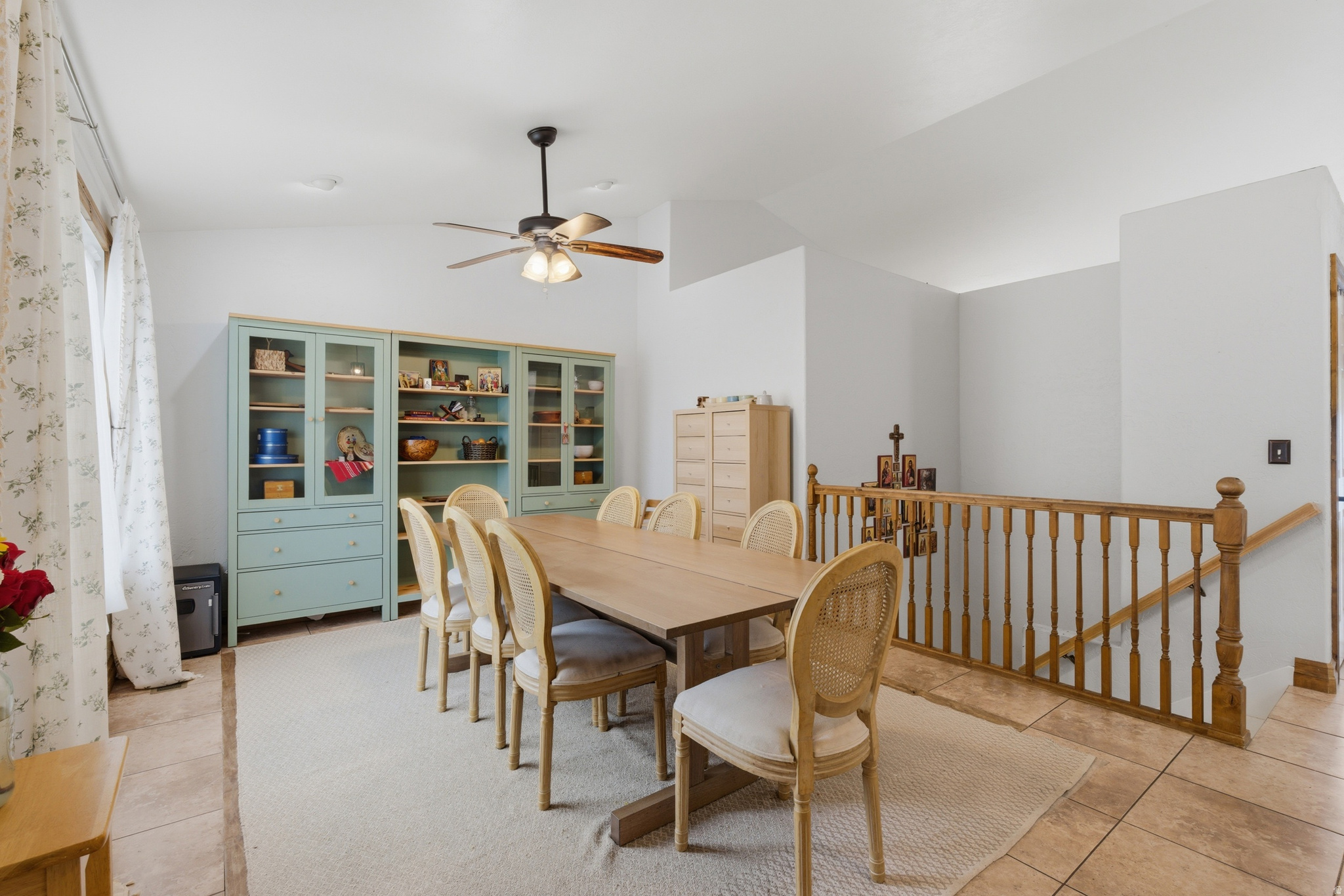 MOUNTAIN VIEW - Residential