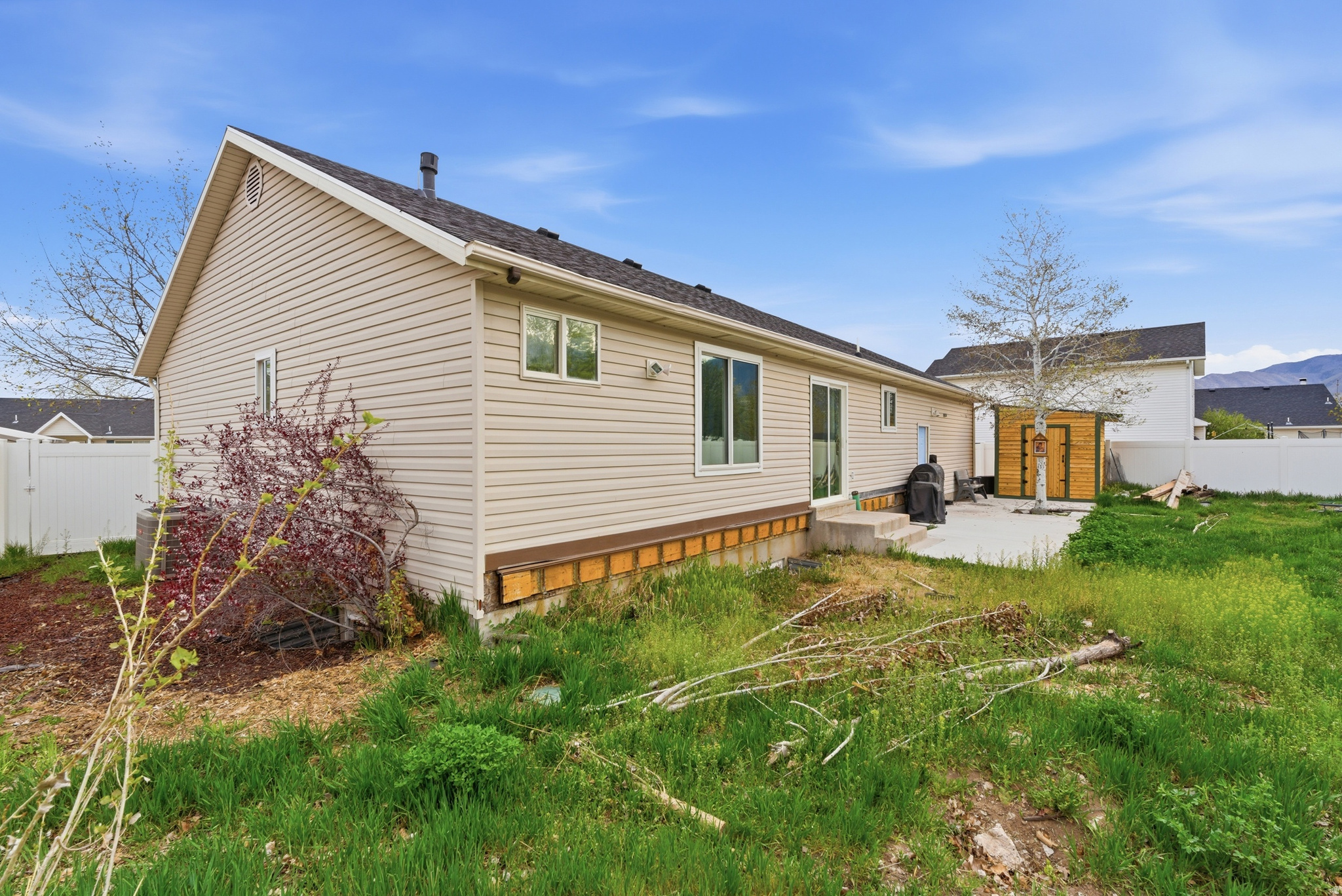 MOUNTAIN VIEW - Residential