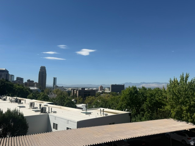 CAPITOL - Residential