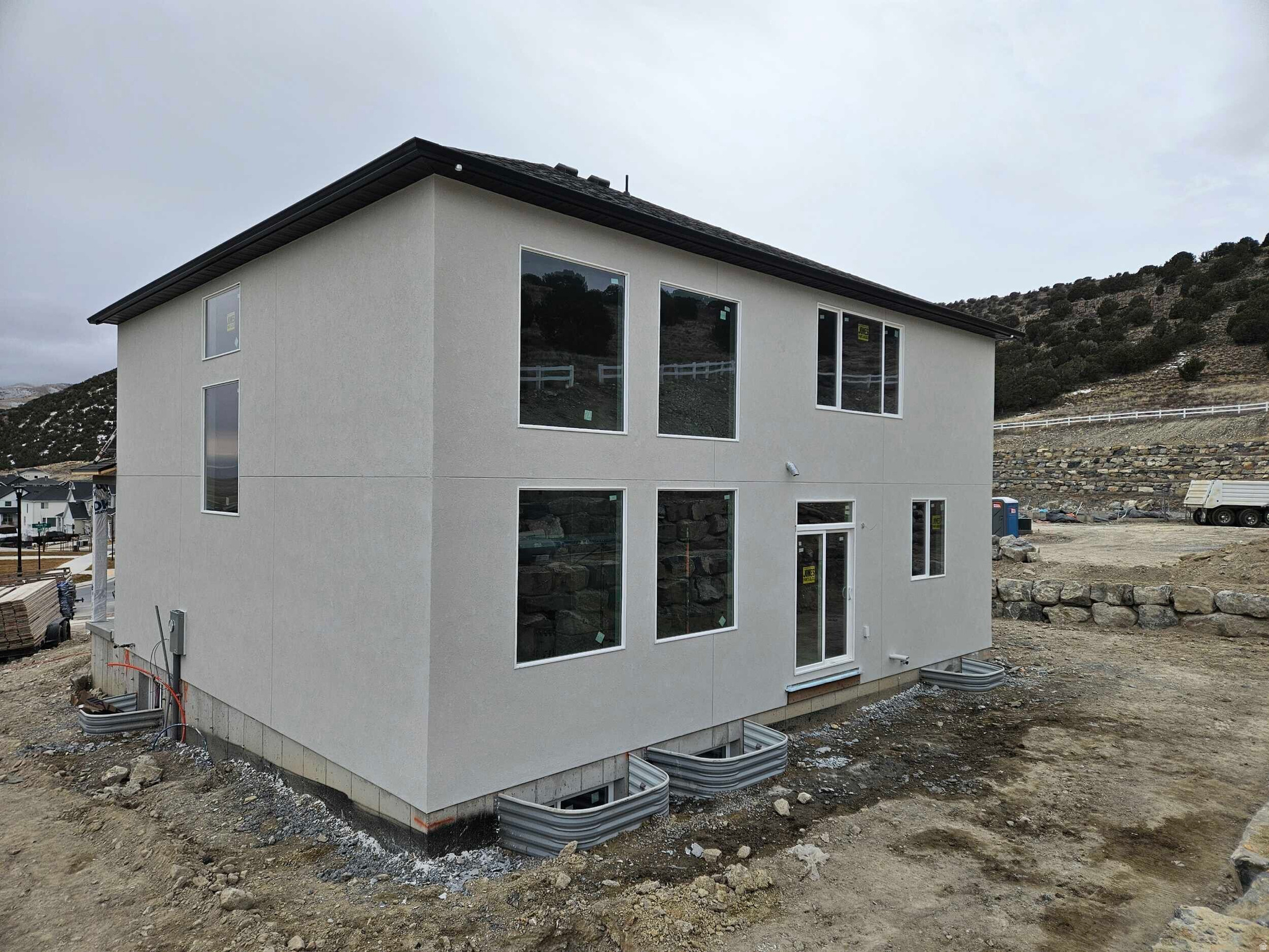 RIDGE - Residential