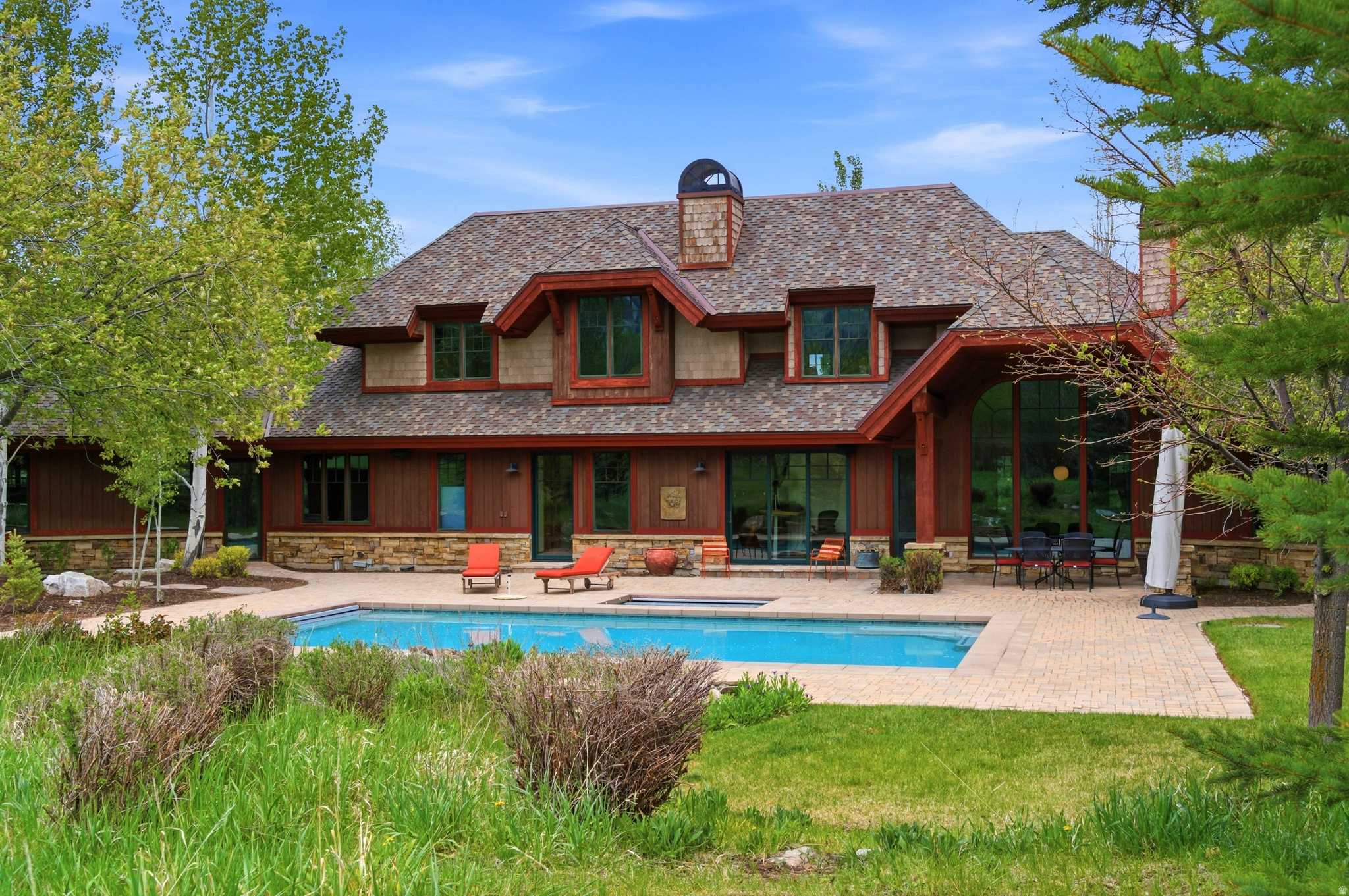 QUARRY MOUNTAIN - Residential