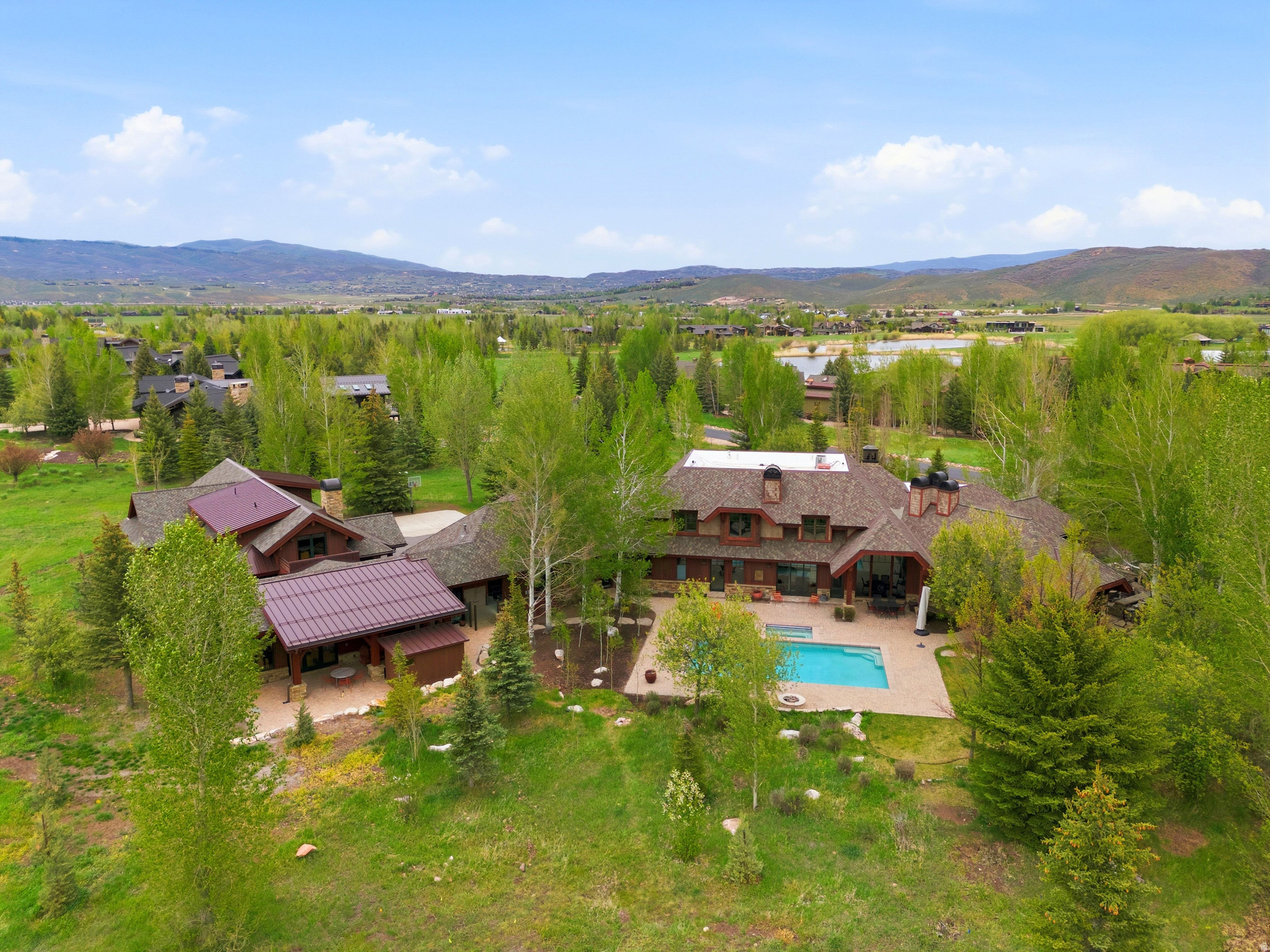 QUARRY MOUNTAIN - Residential