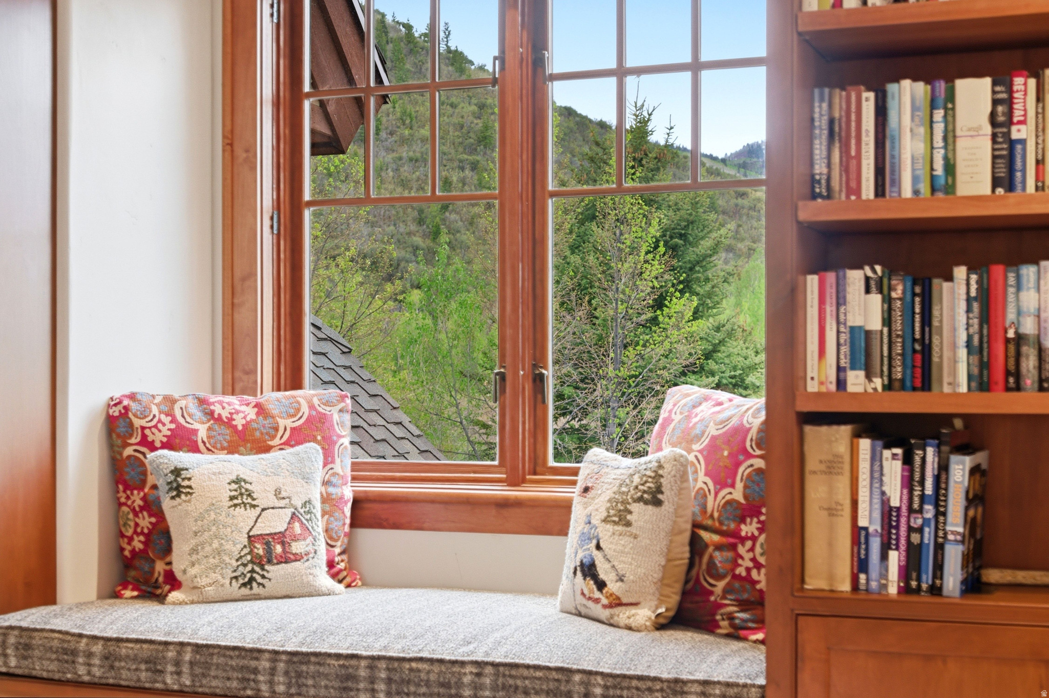QUARRY MOUNTAIN - Residential