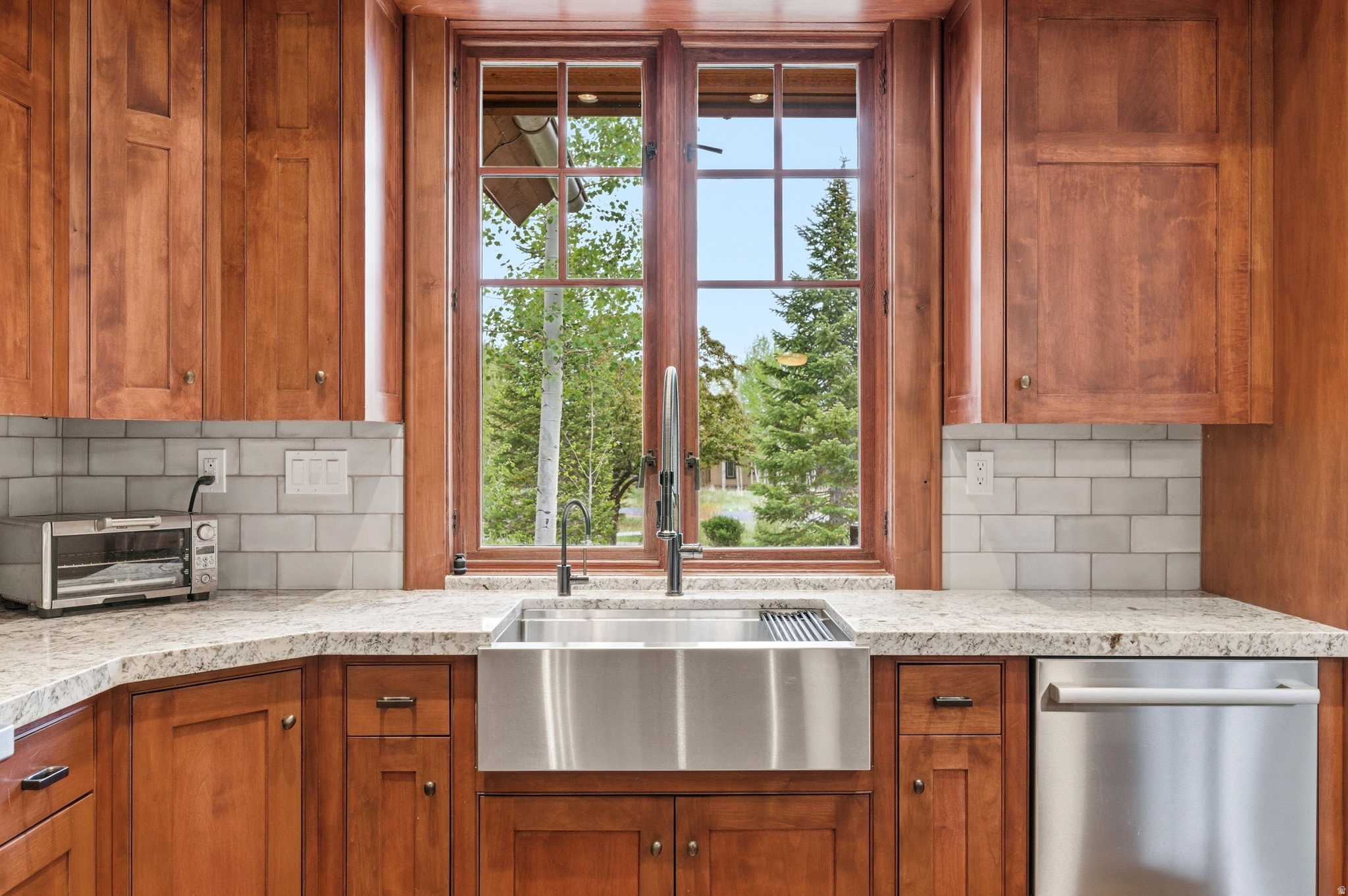 QUARRY MOUNTAIN - Residential