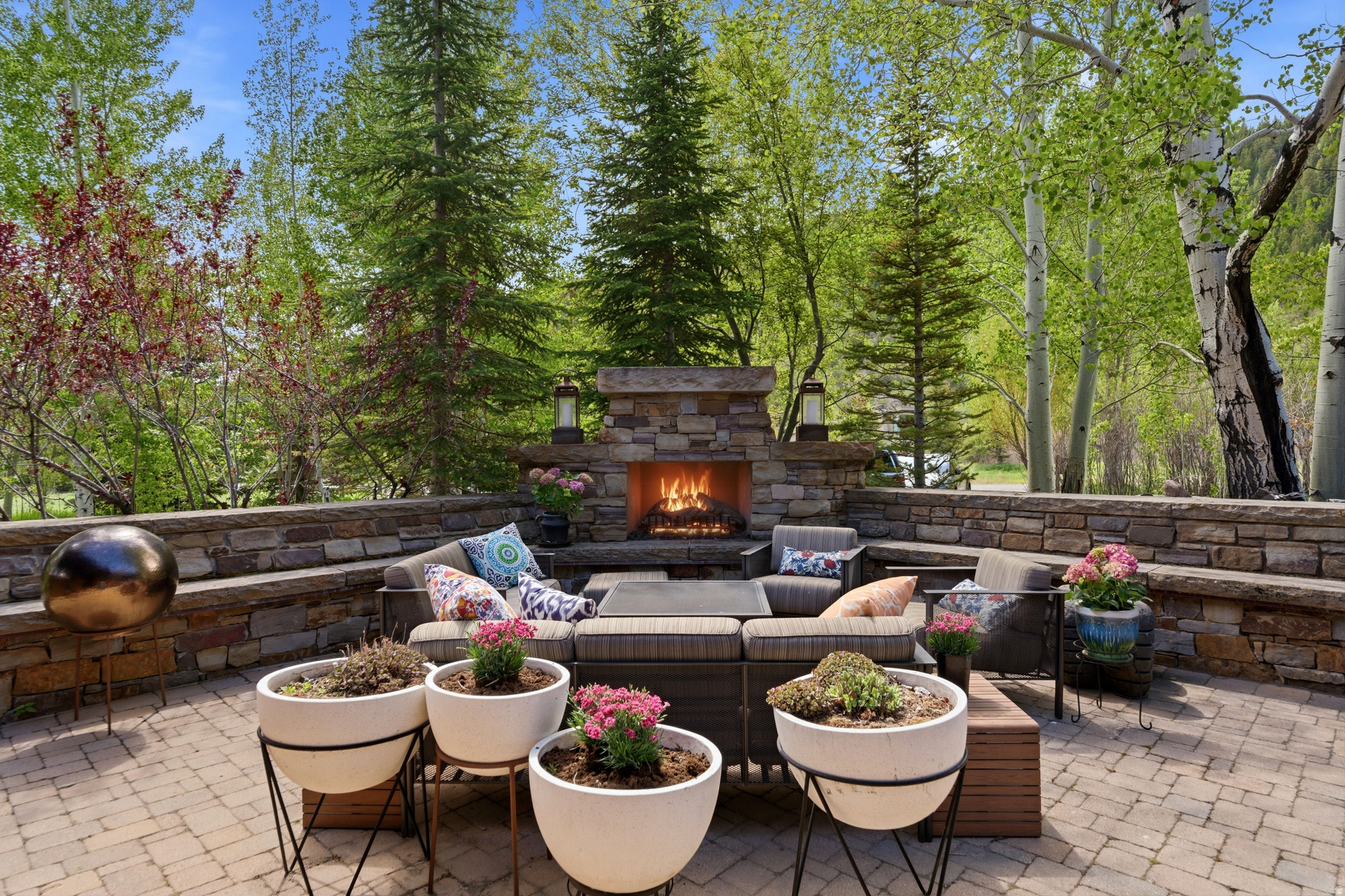 QUARRY MOUNTAIN - Residential