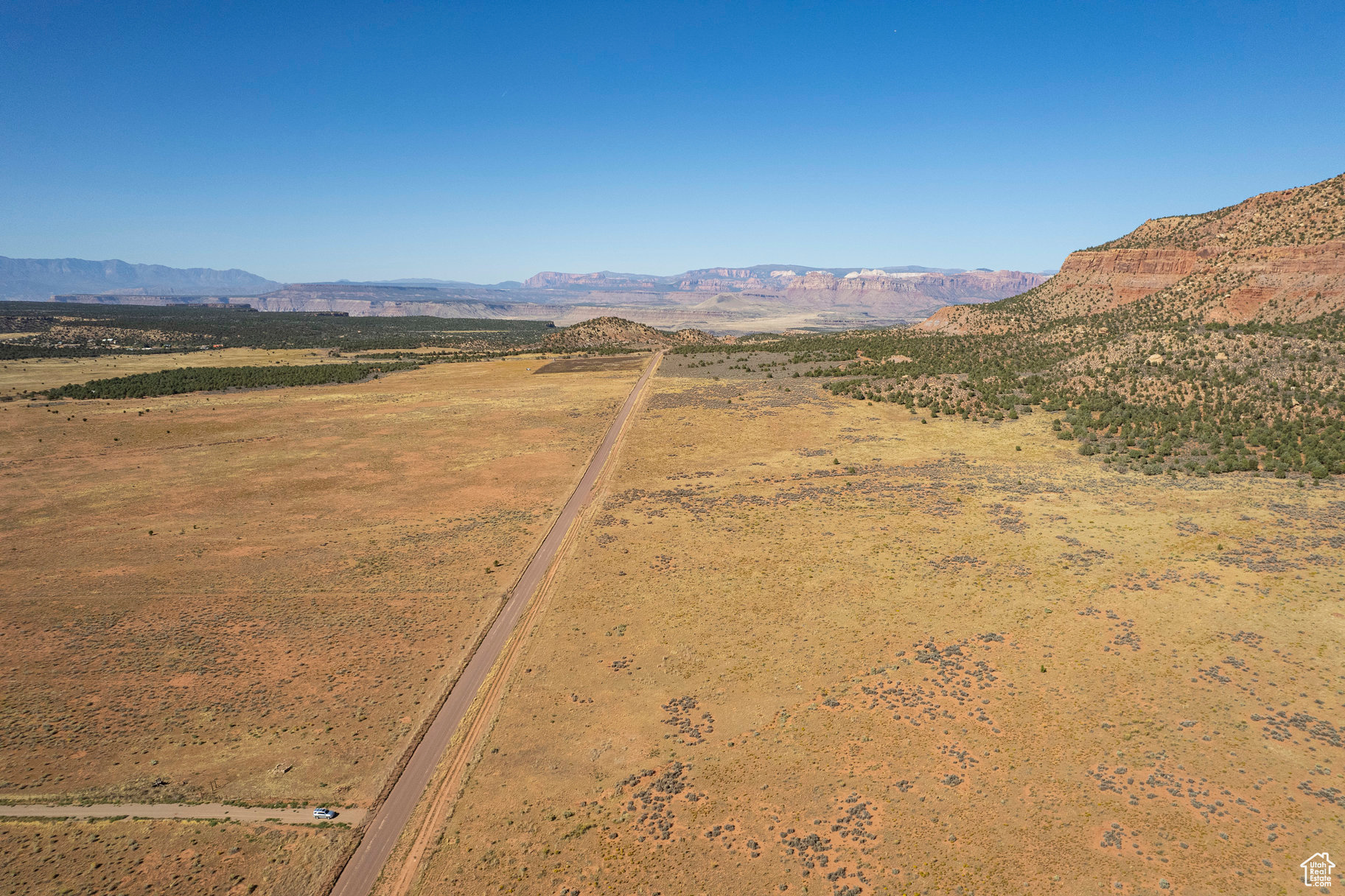 APPLE VALLEY TOWNSIT - Land