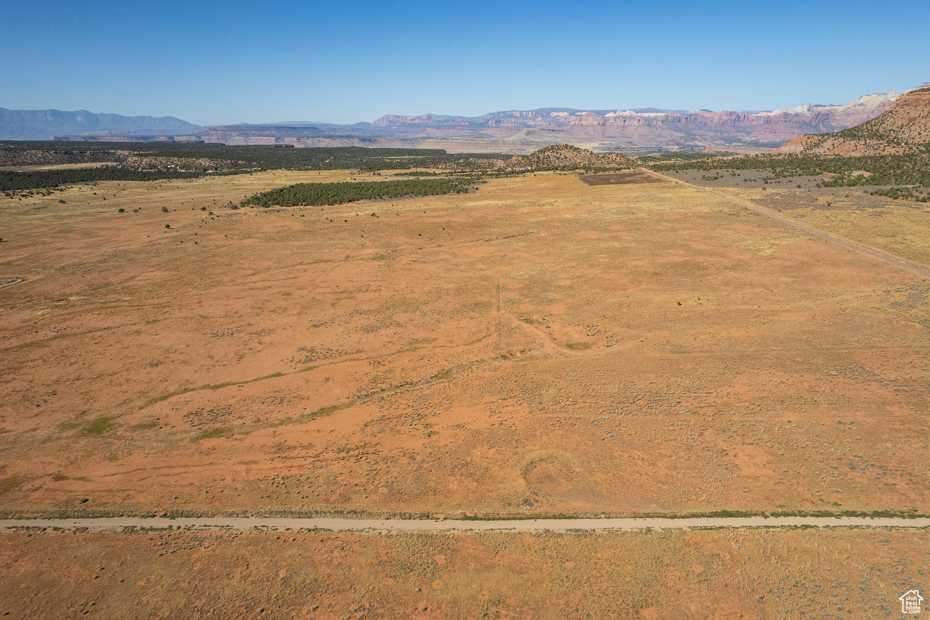 APPLE VALLEY TOWNSIT - Land