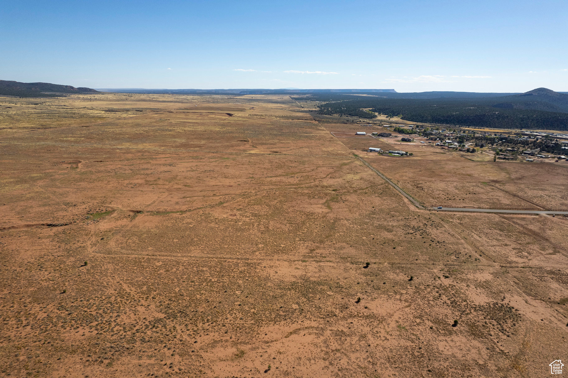 APPLE VALLEY TOWNSIT - Land
