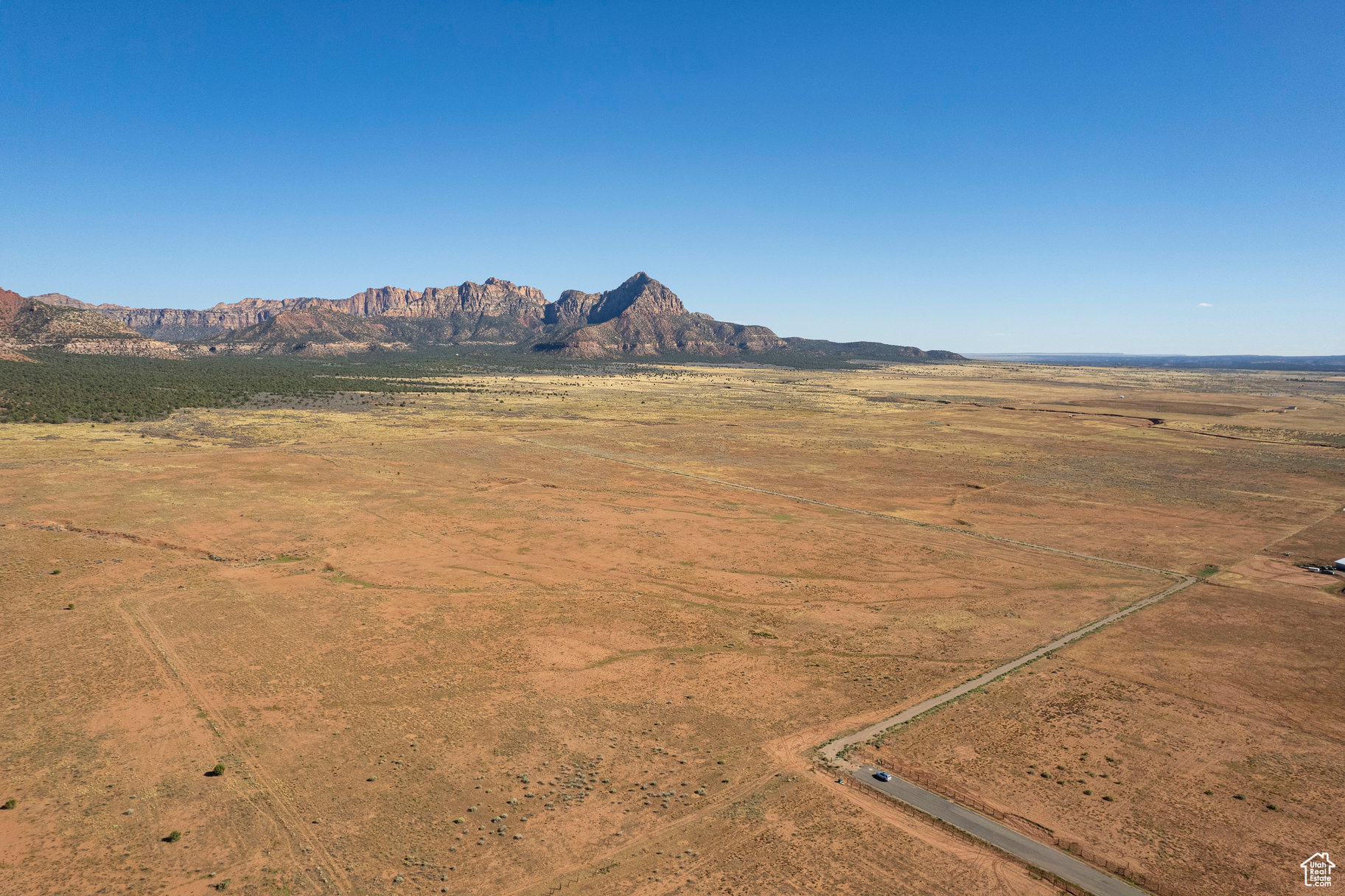 APPLE VALLEY TOWNSIT - Land
