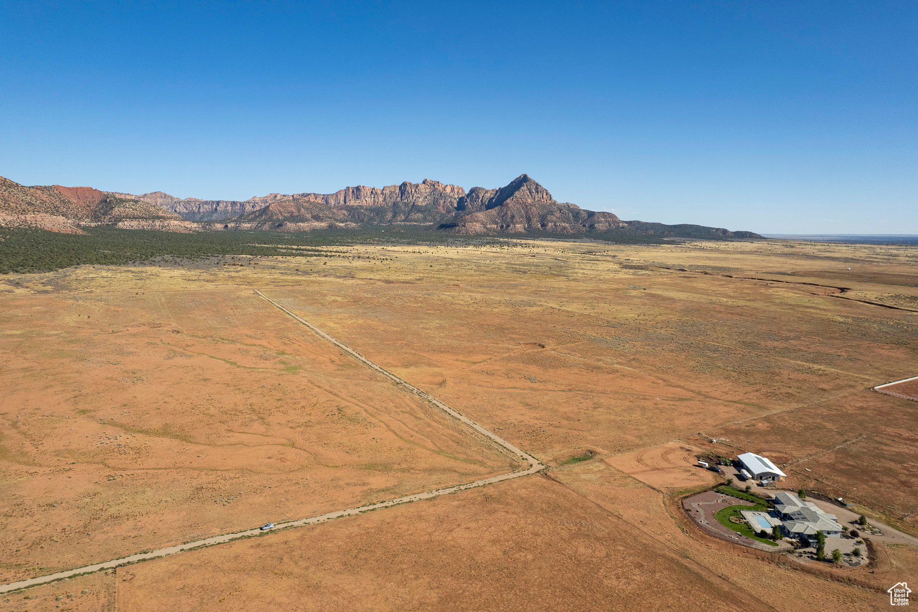 APPLE VALLEY TOWNSIT - Land