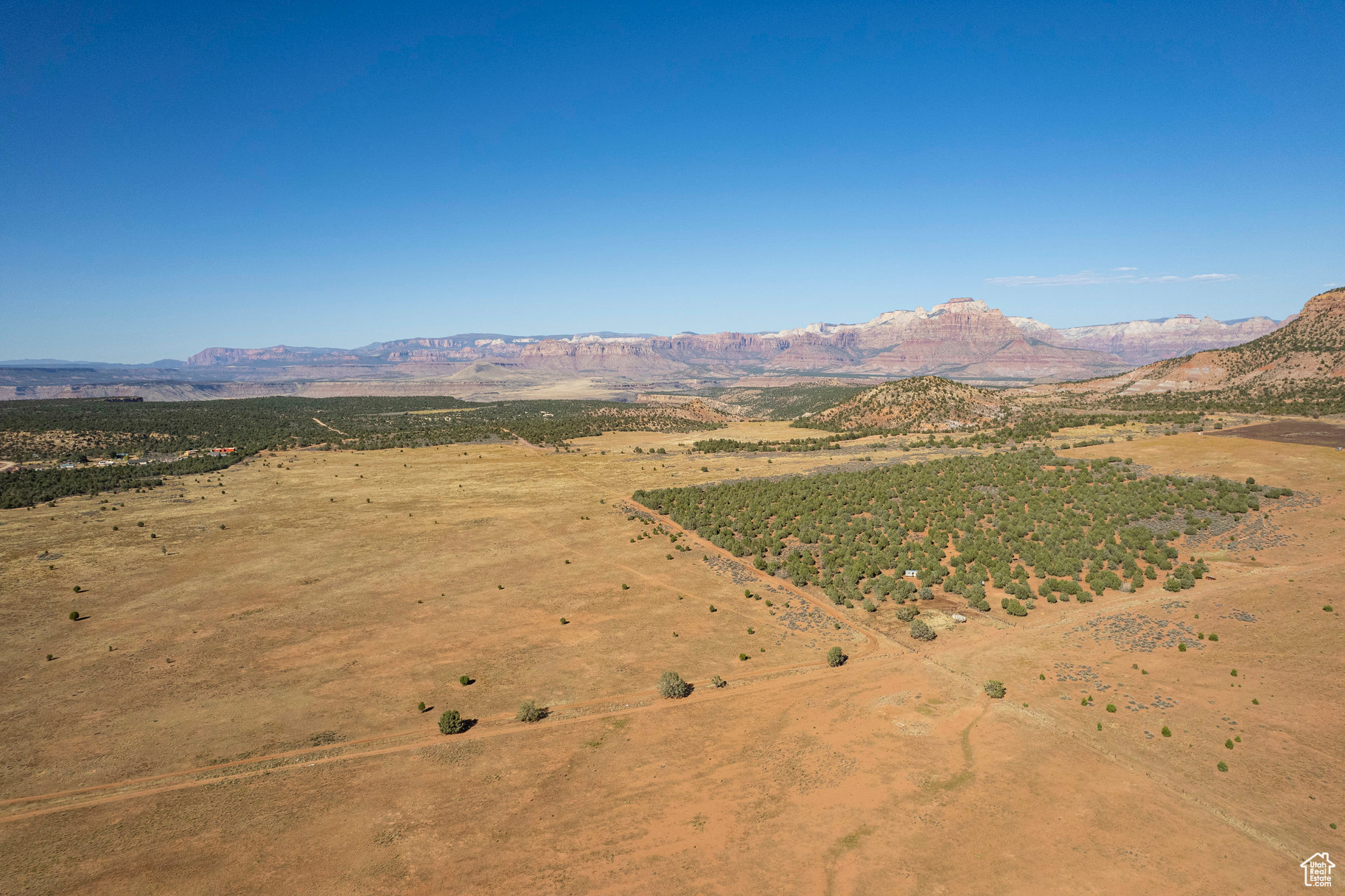 APPLE VALLEY TOWNSIT - Land