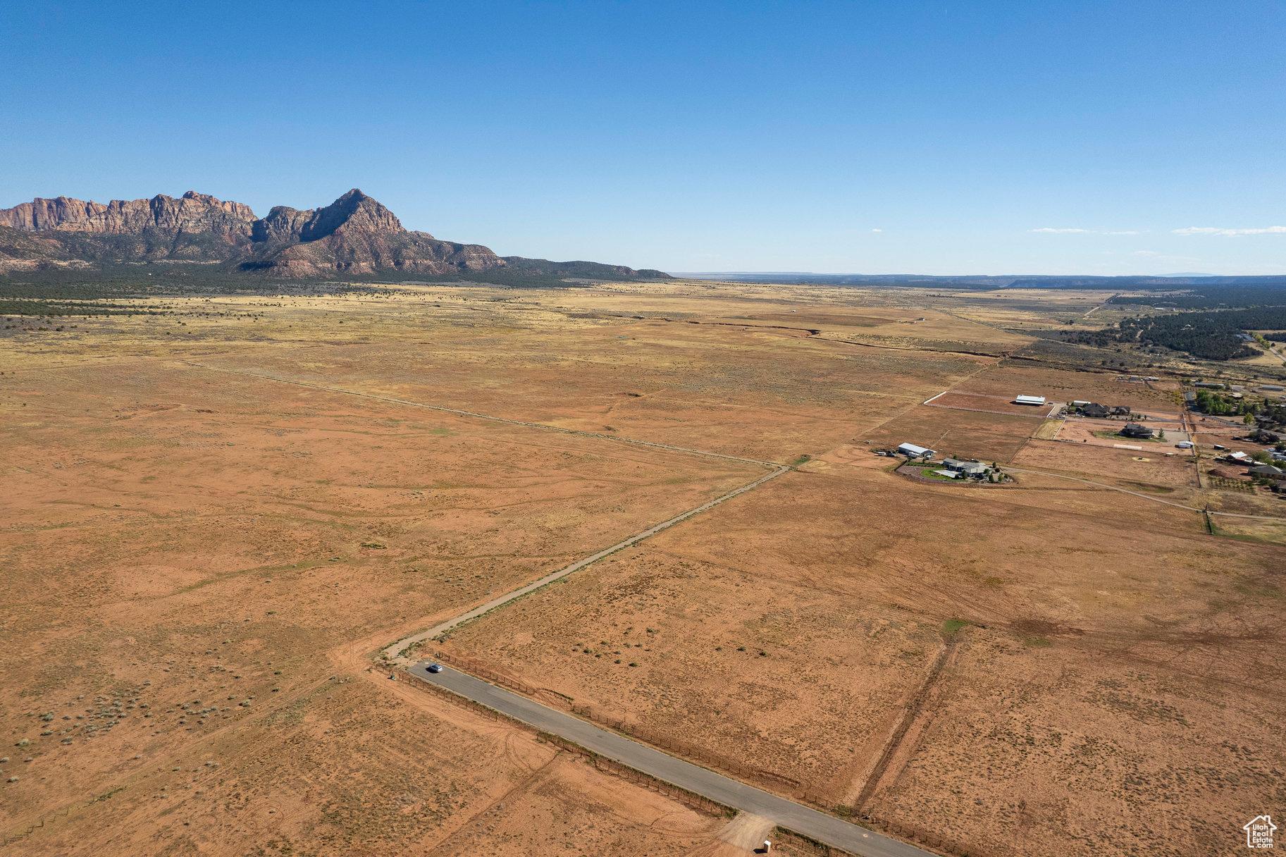 APPLE VALLEY TOWNSIT - Land