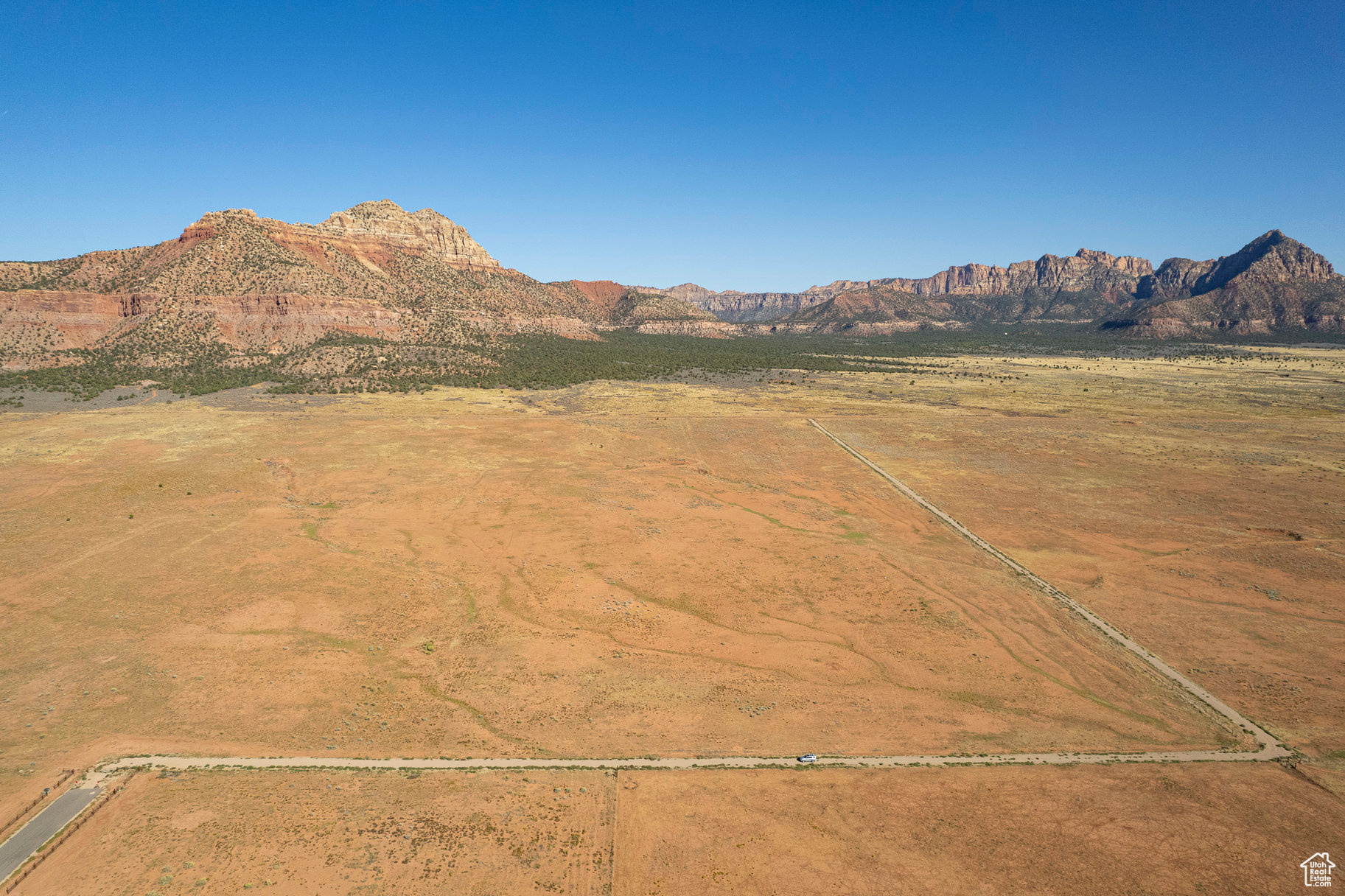 APPLE VALLEY TOWNSIT - Land