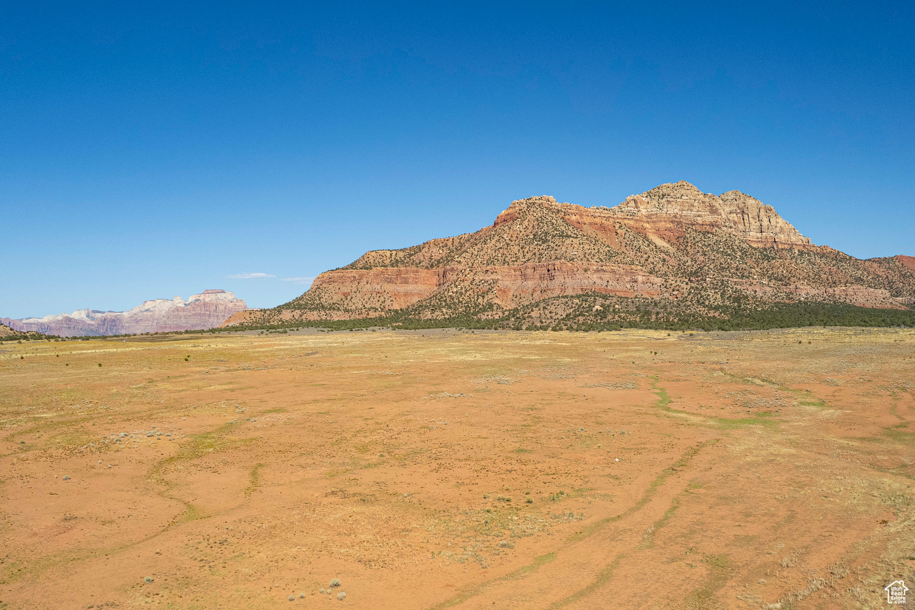 APPLE VALLEY TOWNSIT - Land