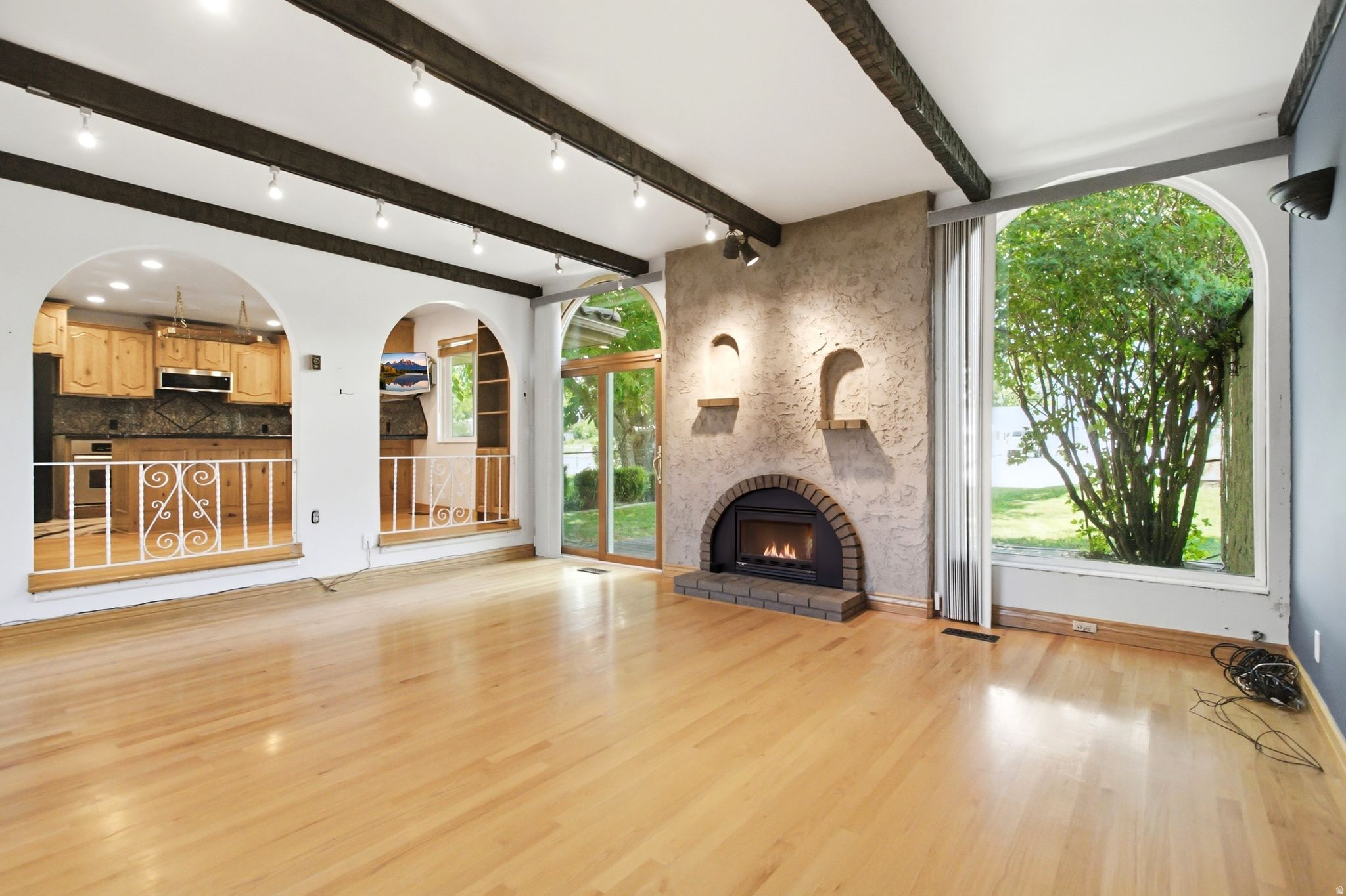 BURTON - Residential