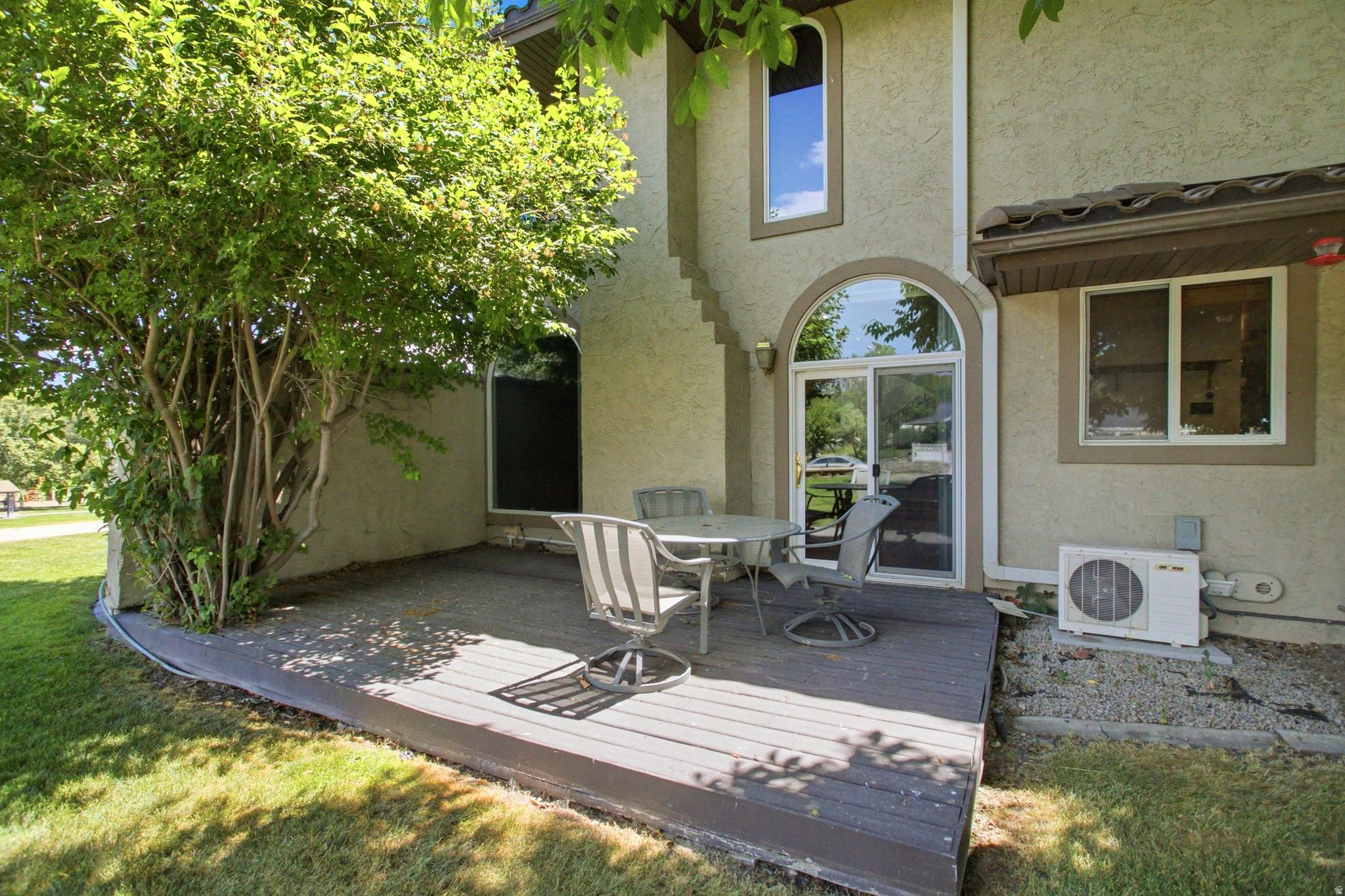BURTON - Residential