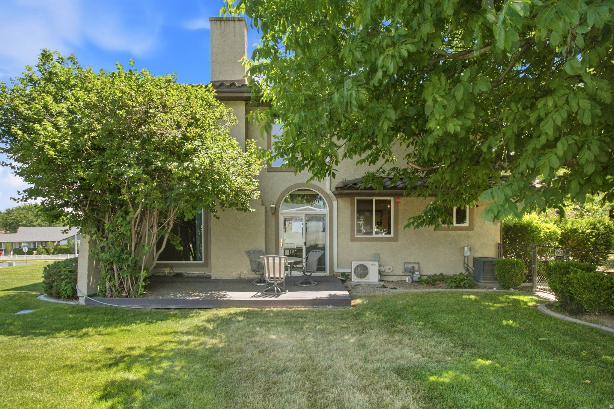 BURTON - Residential
