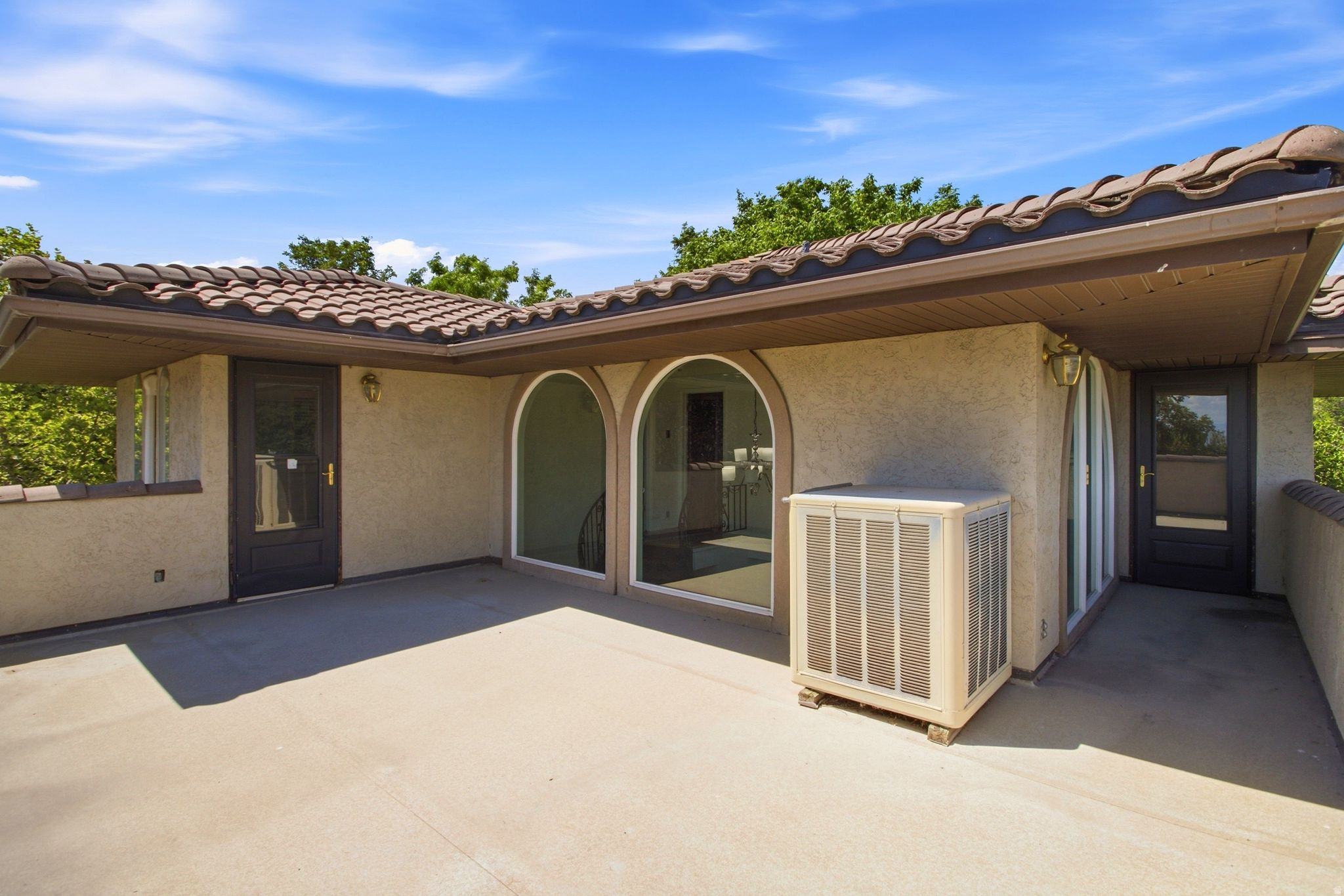 BURTON - Residential