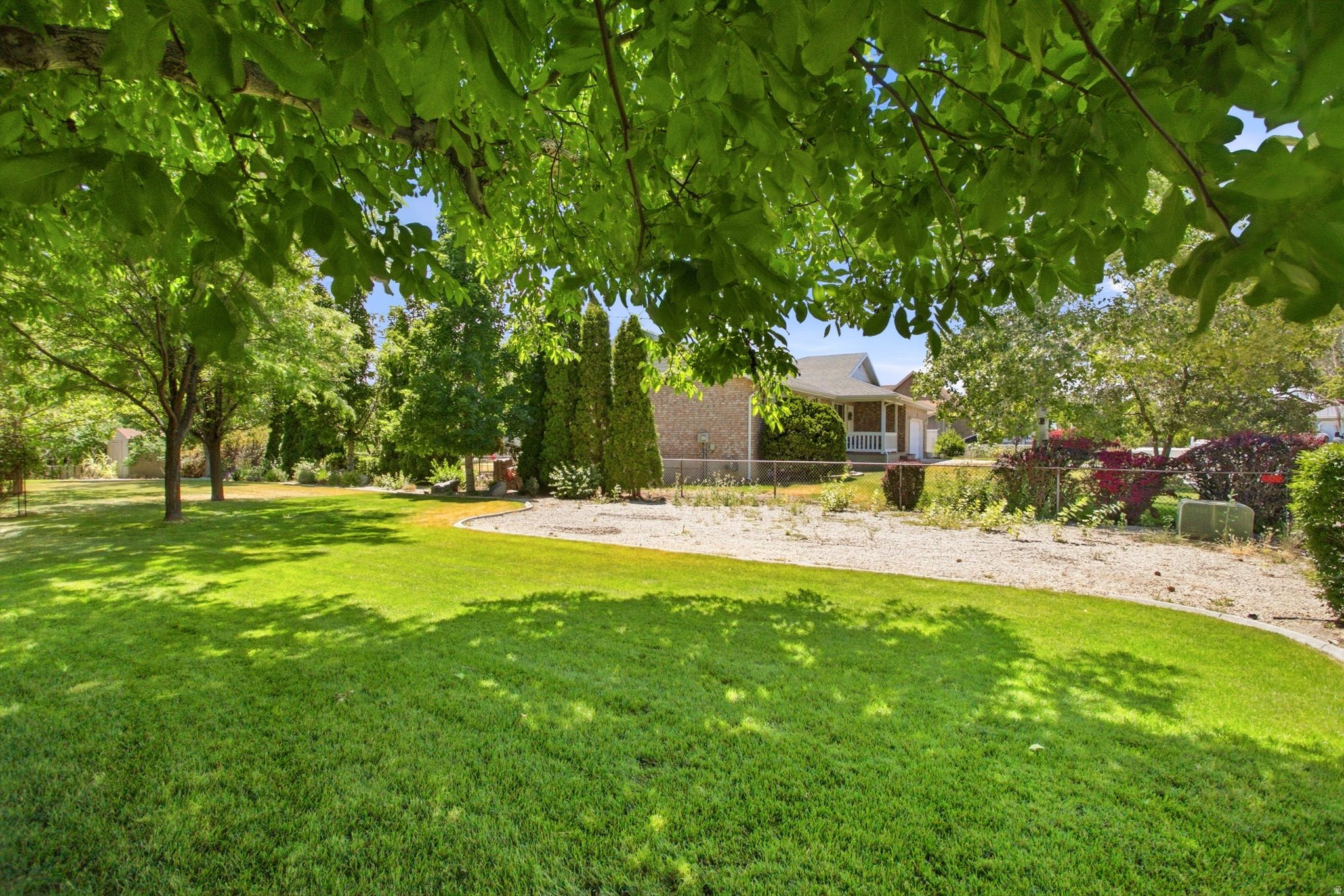 BURTON - Residential
