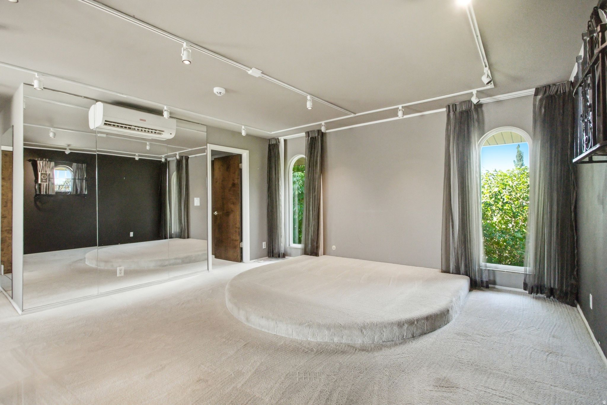 BURTON - Residential