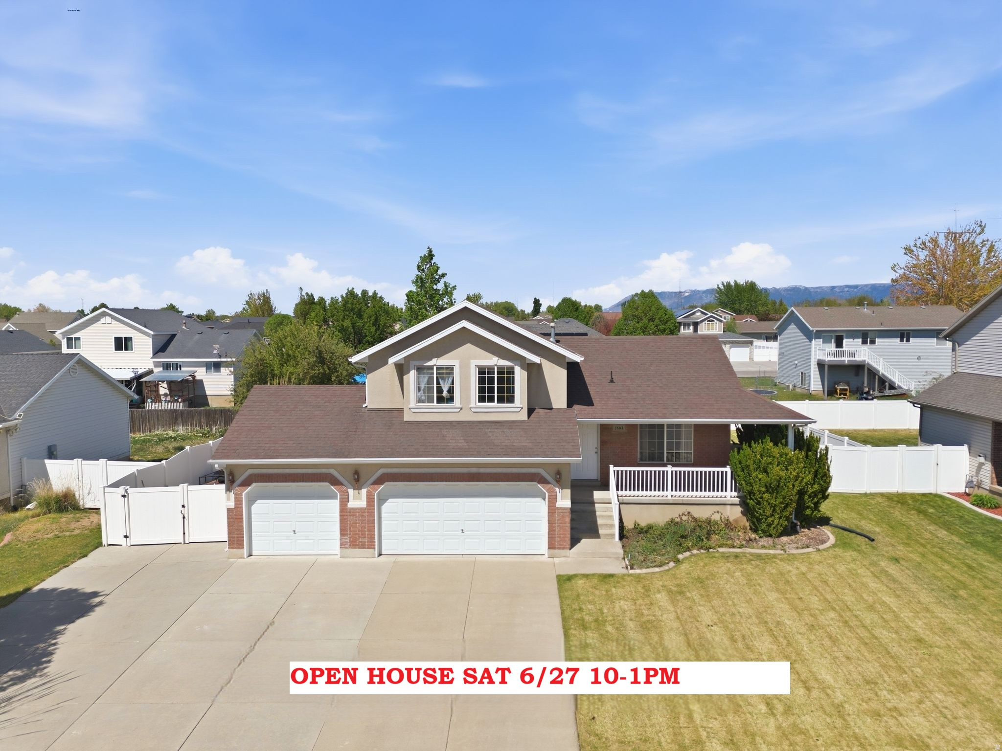 Great 5 bed home that's move in ready. Super clean and ready for you. 3 car garage AND Rv parking. Warm, cozy with lots of space to spread out. South facing lot to help with the snow melt.  Huge fenced back yard to entertain, play, or tinker in the raised veggie gardens. Easy to show.