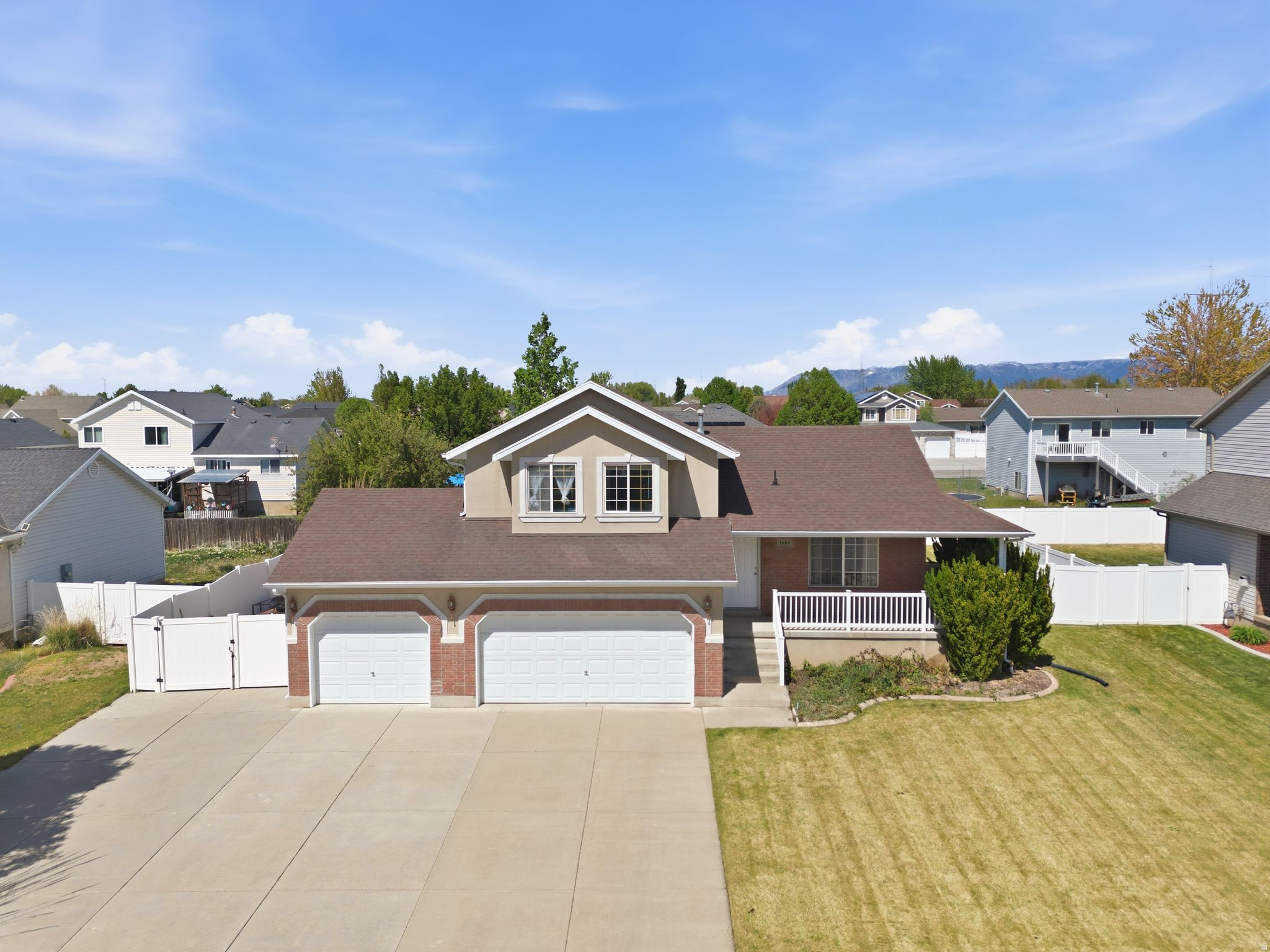 WESTRIDGE - Residential