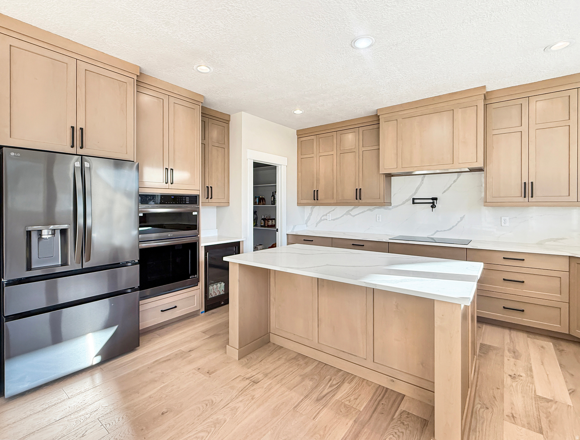 NORTH VIEW ESTATES - Residential