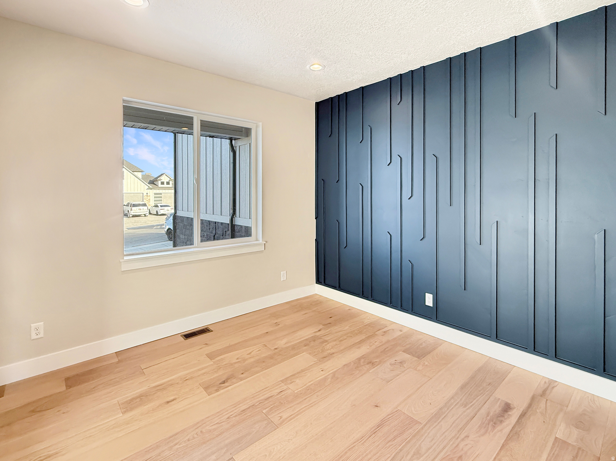 NORTH VIEW ESTATES - Residential